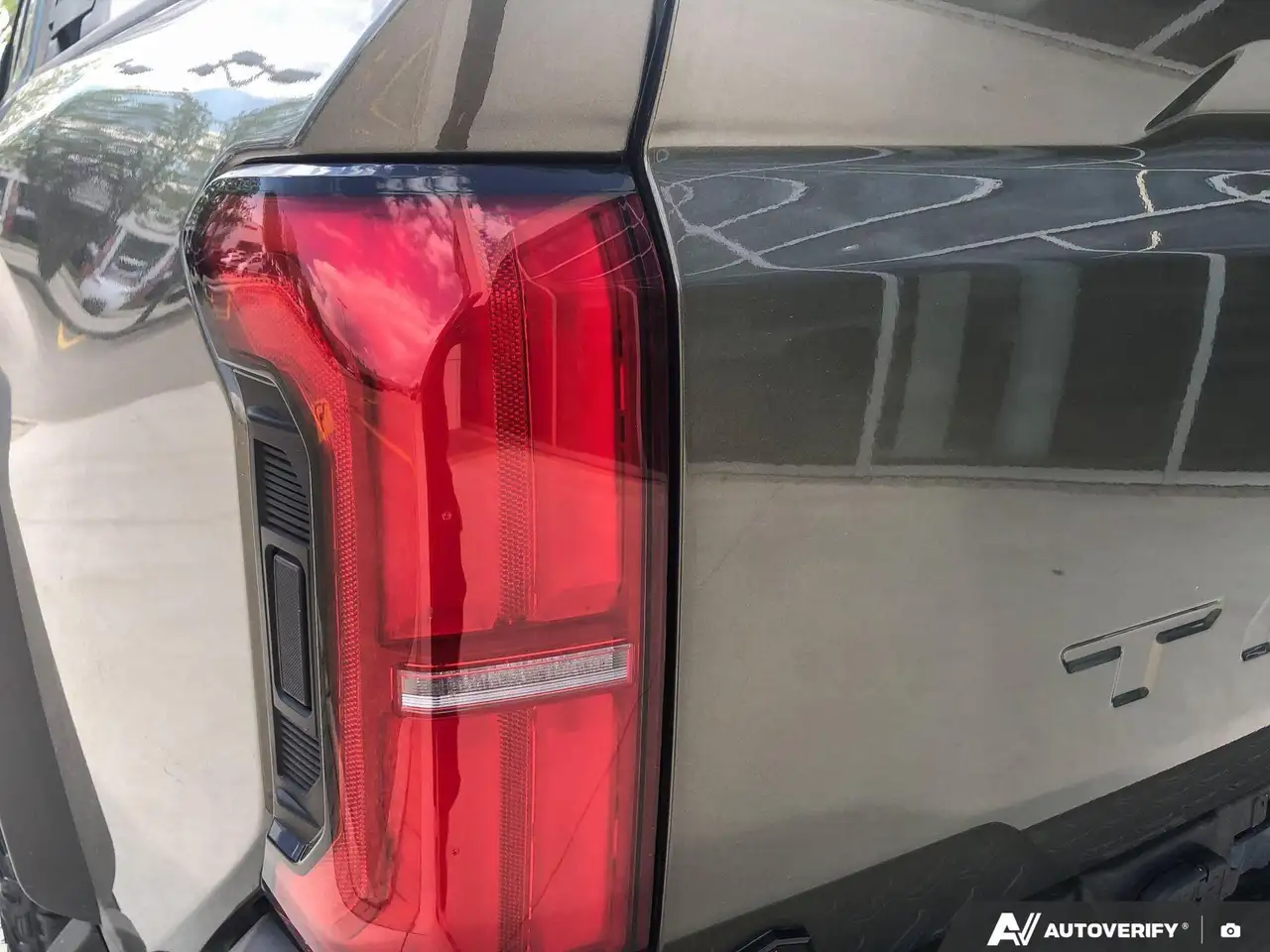Toyota Tacoma снимка Toyota Tacoma