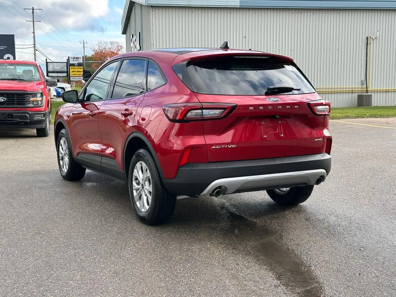 Ford Escape снимка Ford Escape