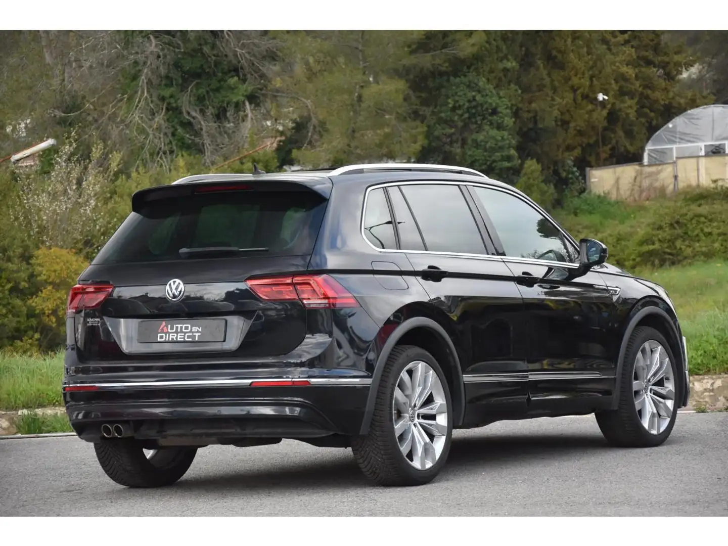 Volkswagen Tiguan Tiguan 2.0 16V TDI BlueMotion - 150 - BV DSG 7  20 Zwart - 2