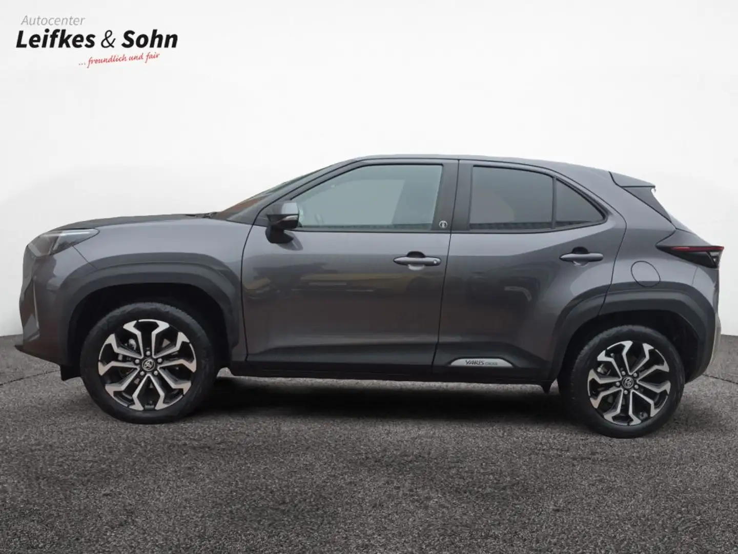 Toyota Yaris Cross Hybrid 1.5 VVT-i - 2