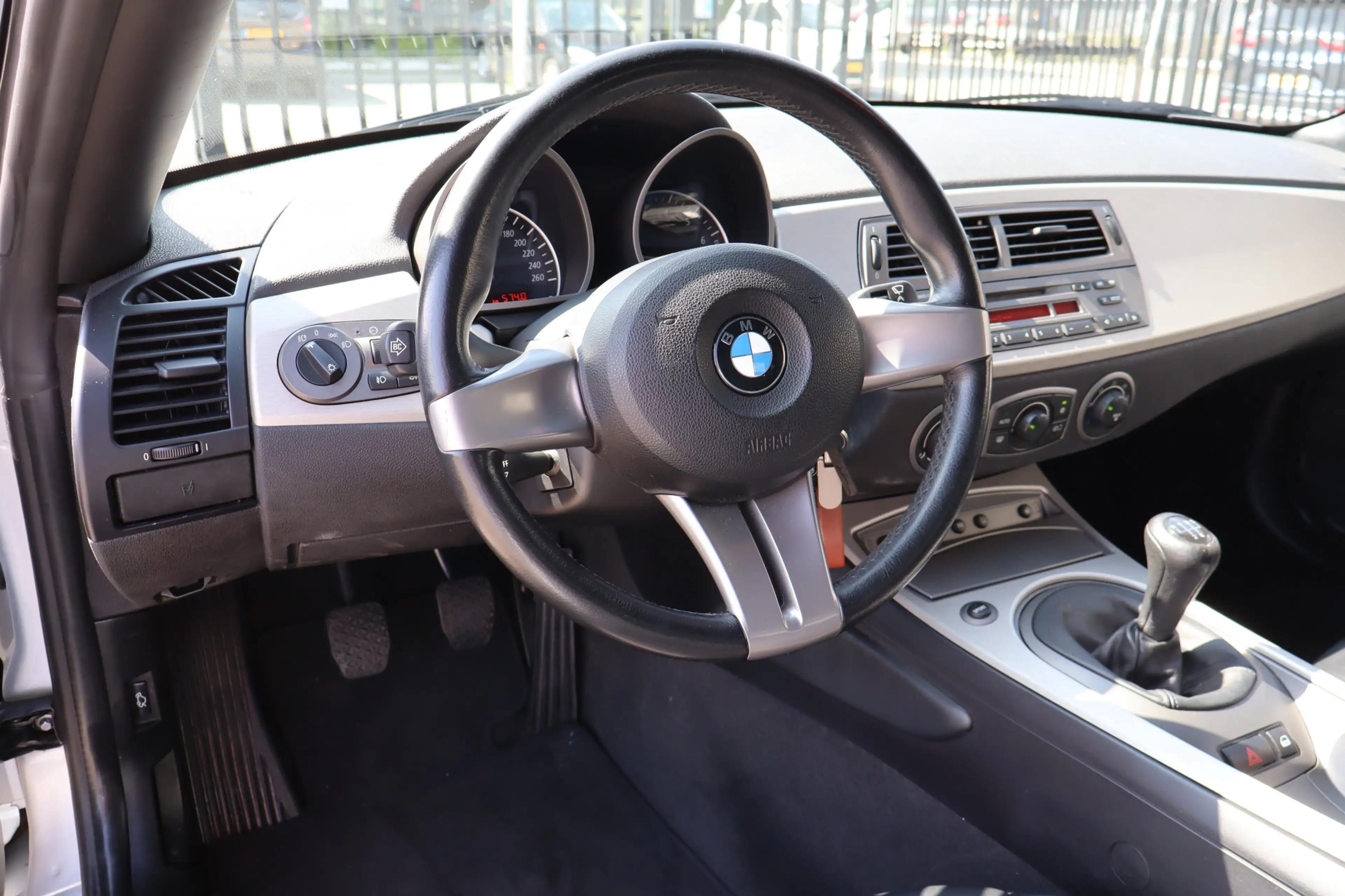 BMW Z4 Roadster 2.5i S — photo 13
