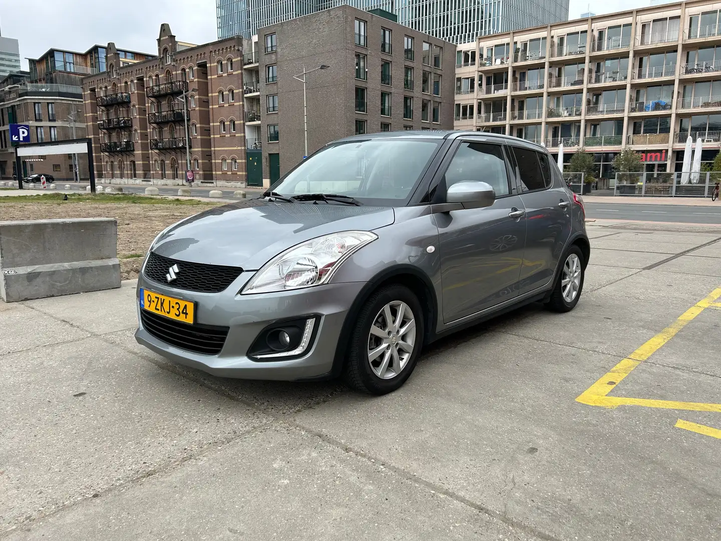 Suzuki Swift Swift 1.2 Dynamic EASSS Gris - 1