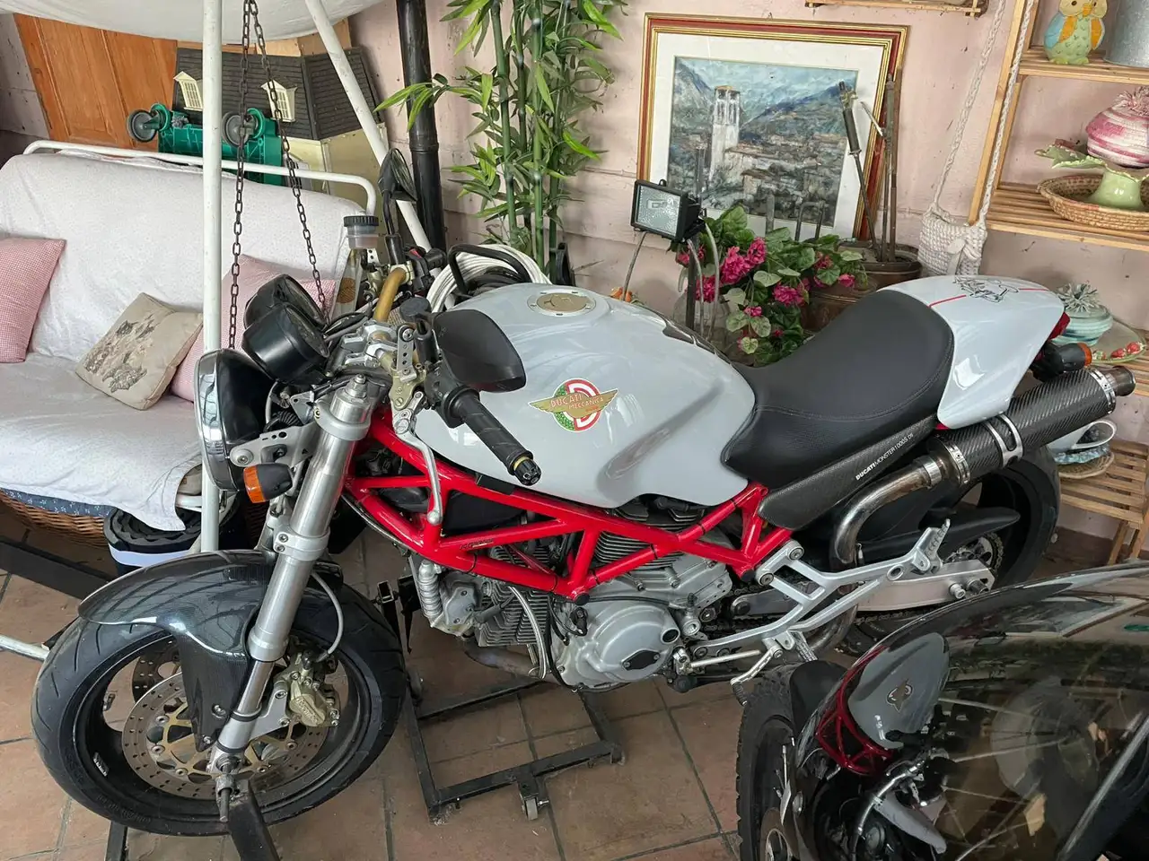 Ducati Monster 1000