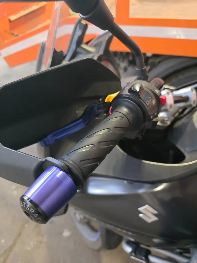 Suzuki V-Strom 650 2001 Nero - 2