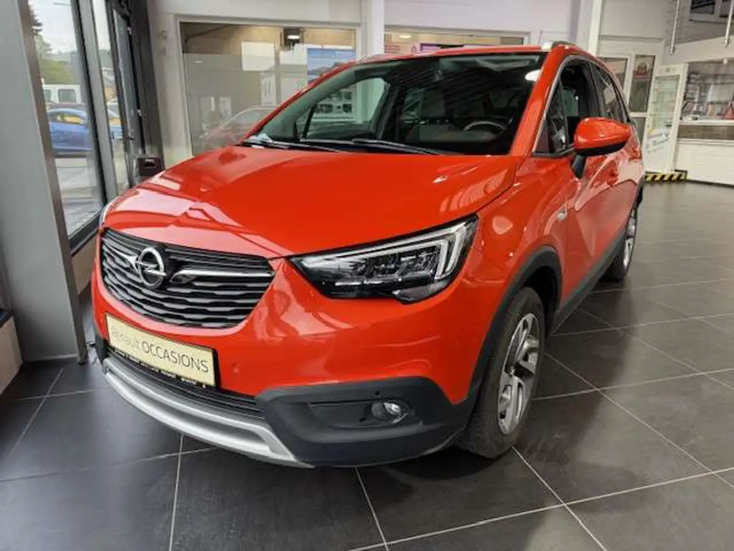 Opel Crossland X 1.2 TURBO Oranje - 1