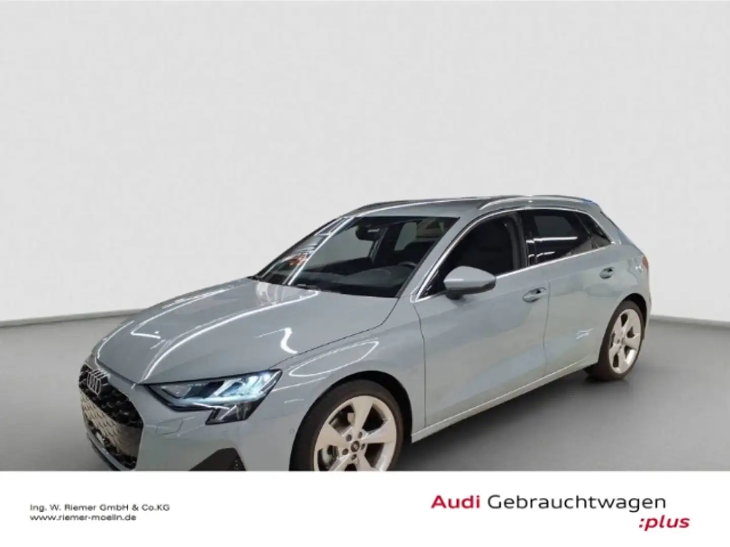 Audi A3 Sportback 35TFSI advanced ACC LED Navi AHK Rückfah Grau - 1