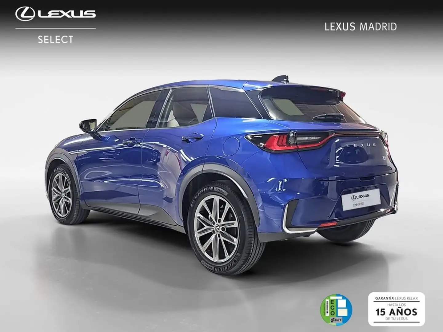 Lexus LBX 1.5 136cv HEV Elegant+ Blau - 2