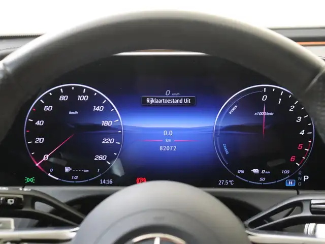 Mercedes-Benz E-Class view 12