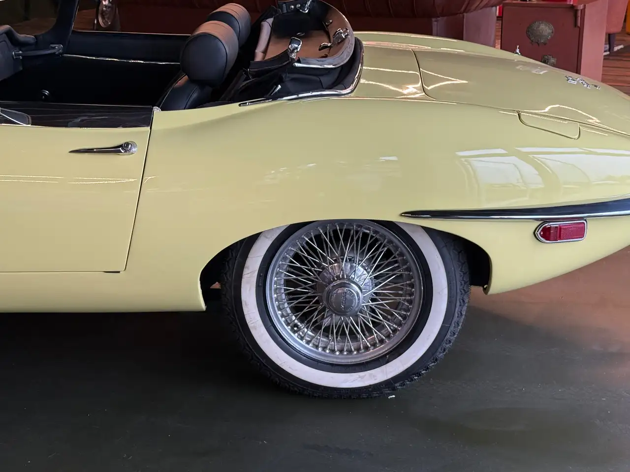 Jaguar E-Type Serie II 4.2 V6 OTS -Jaguar Certification-, foto 12