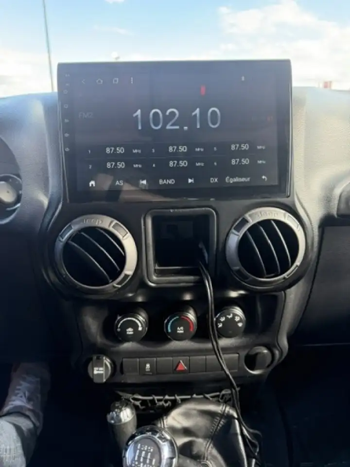 Jeep Wrangler снимка Jeep Wrangler