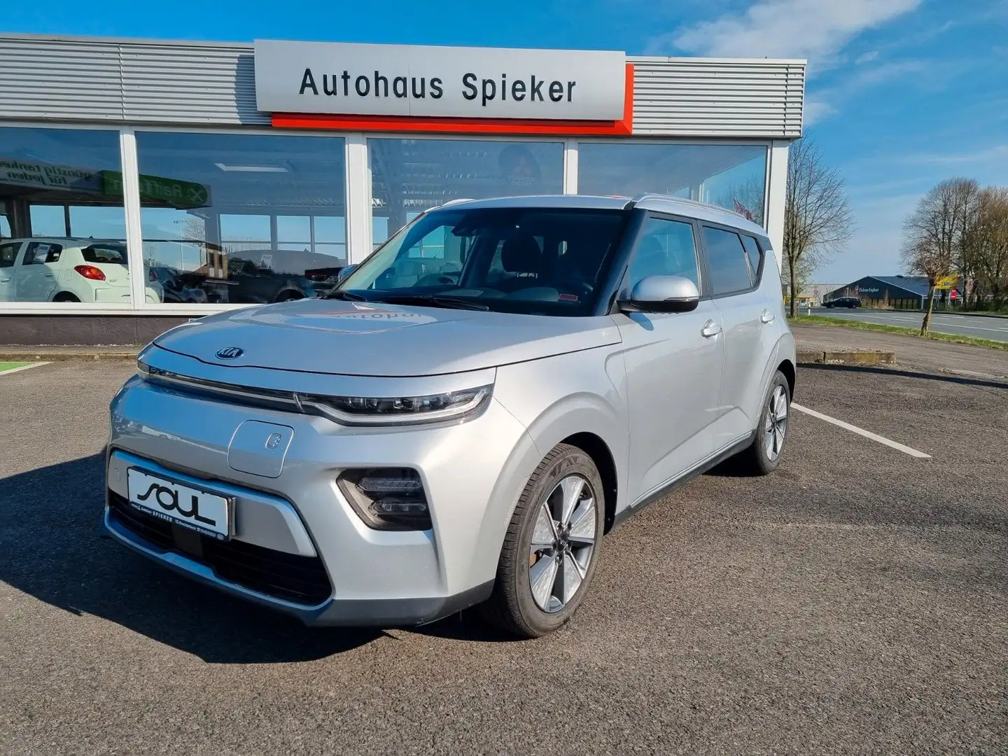 Kia Soul e-Soul Vision 64kWh Argintiu - 1