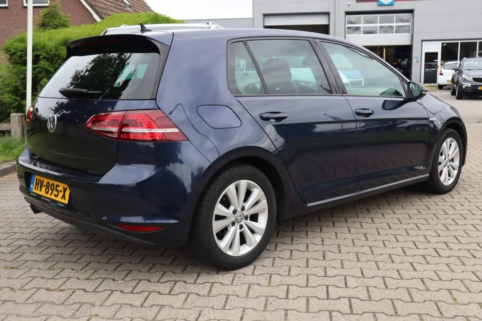 Volkswagen Golf 1.0 TSI BNS EDITION. CON Blauw - 2