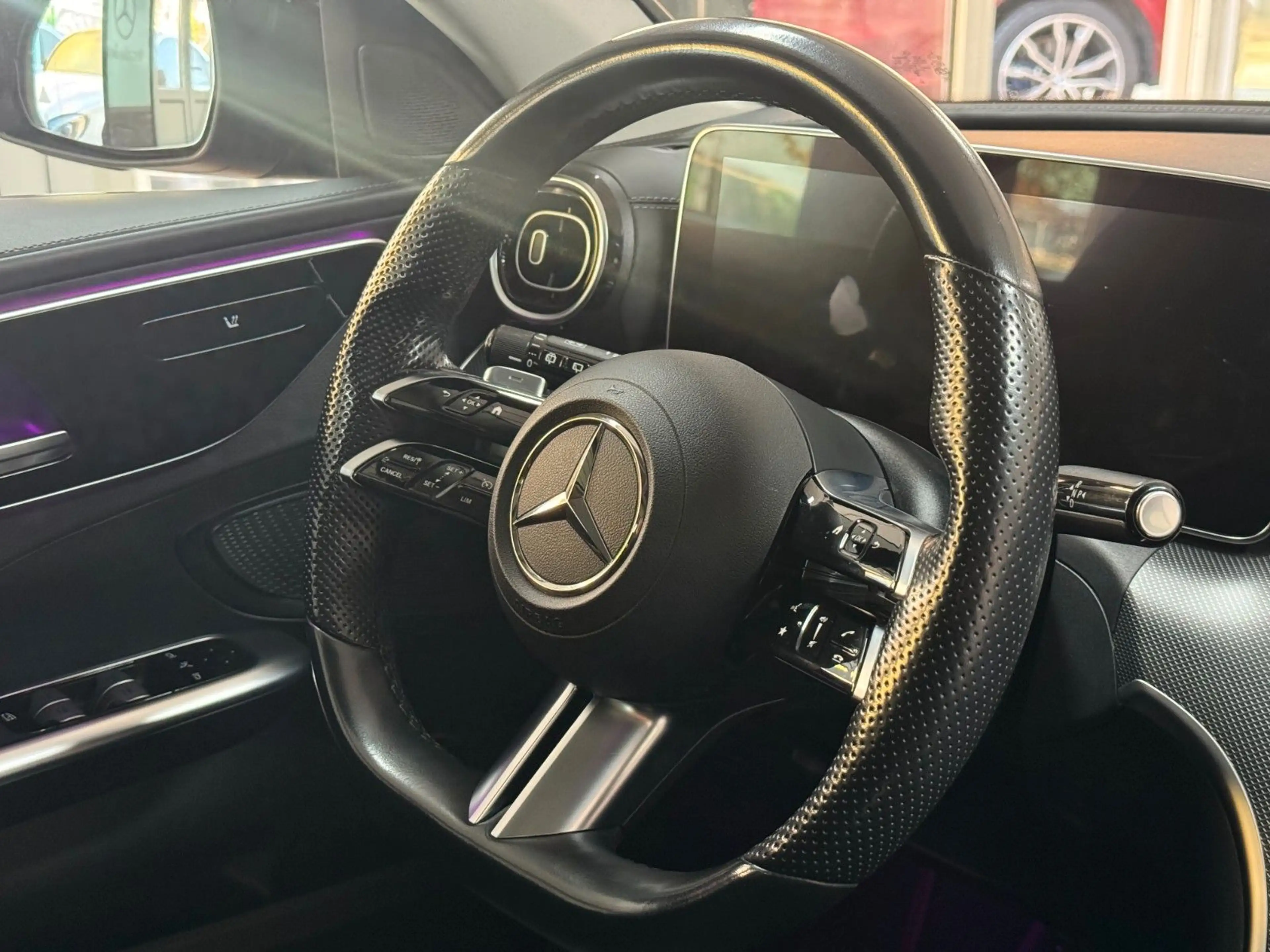 Mercedes-Benz C 200 T 4Matic *AMG*PANO*MBUX*AHK — photo 28