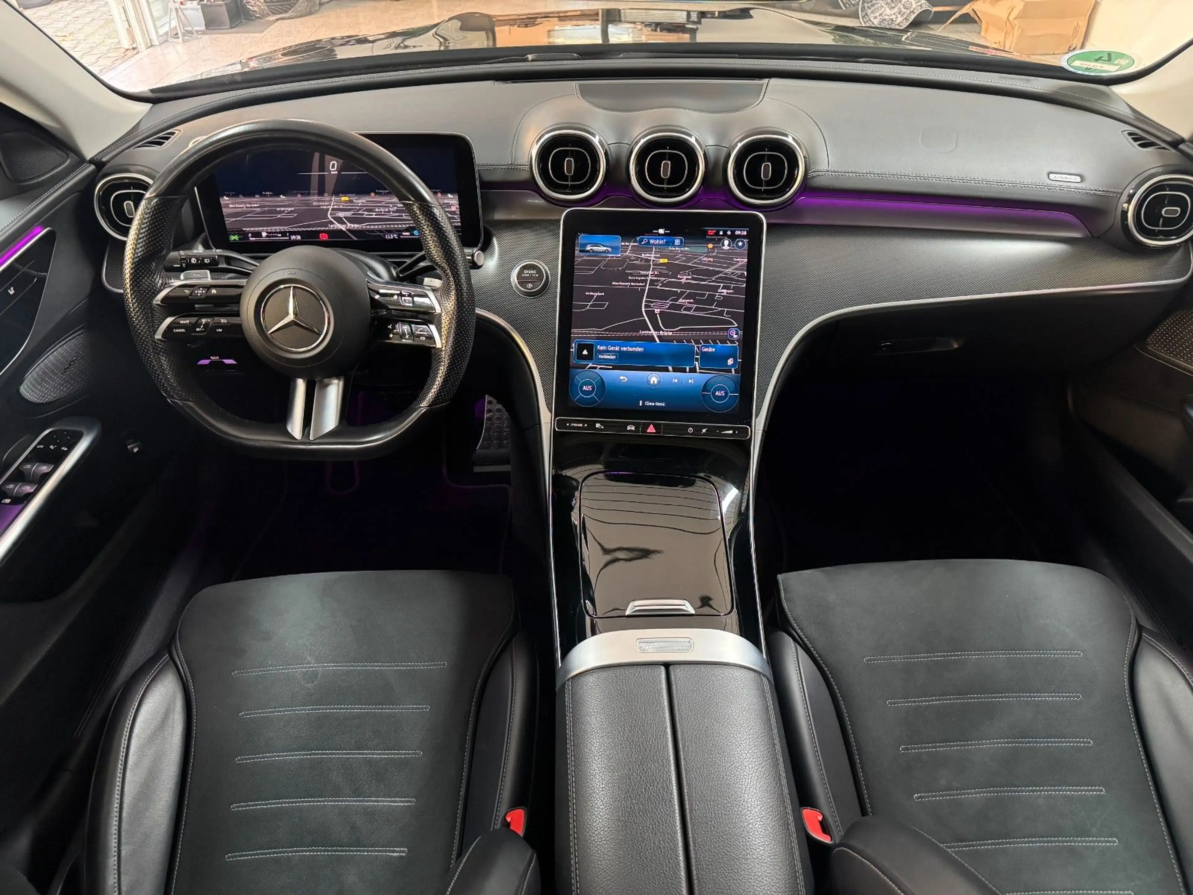 Mercedes-Benz C 200 T 4Matic *AMG*PANO*MBUX*AHK — photo 23