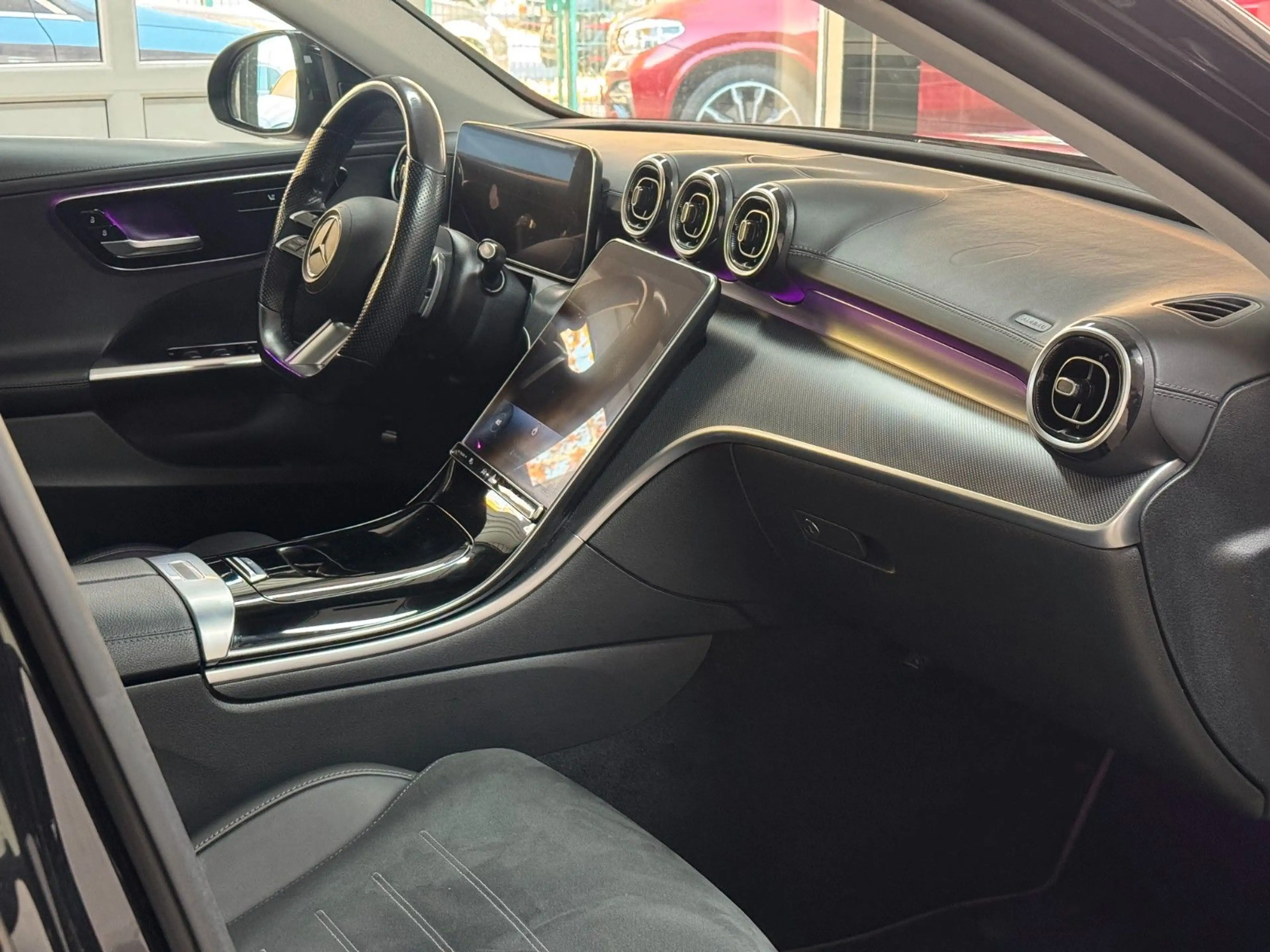 Mercedes-Benz C 200 T 4Matic *AMG*PANO*MBUX*AHK — photo 22