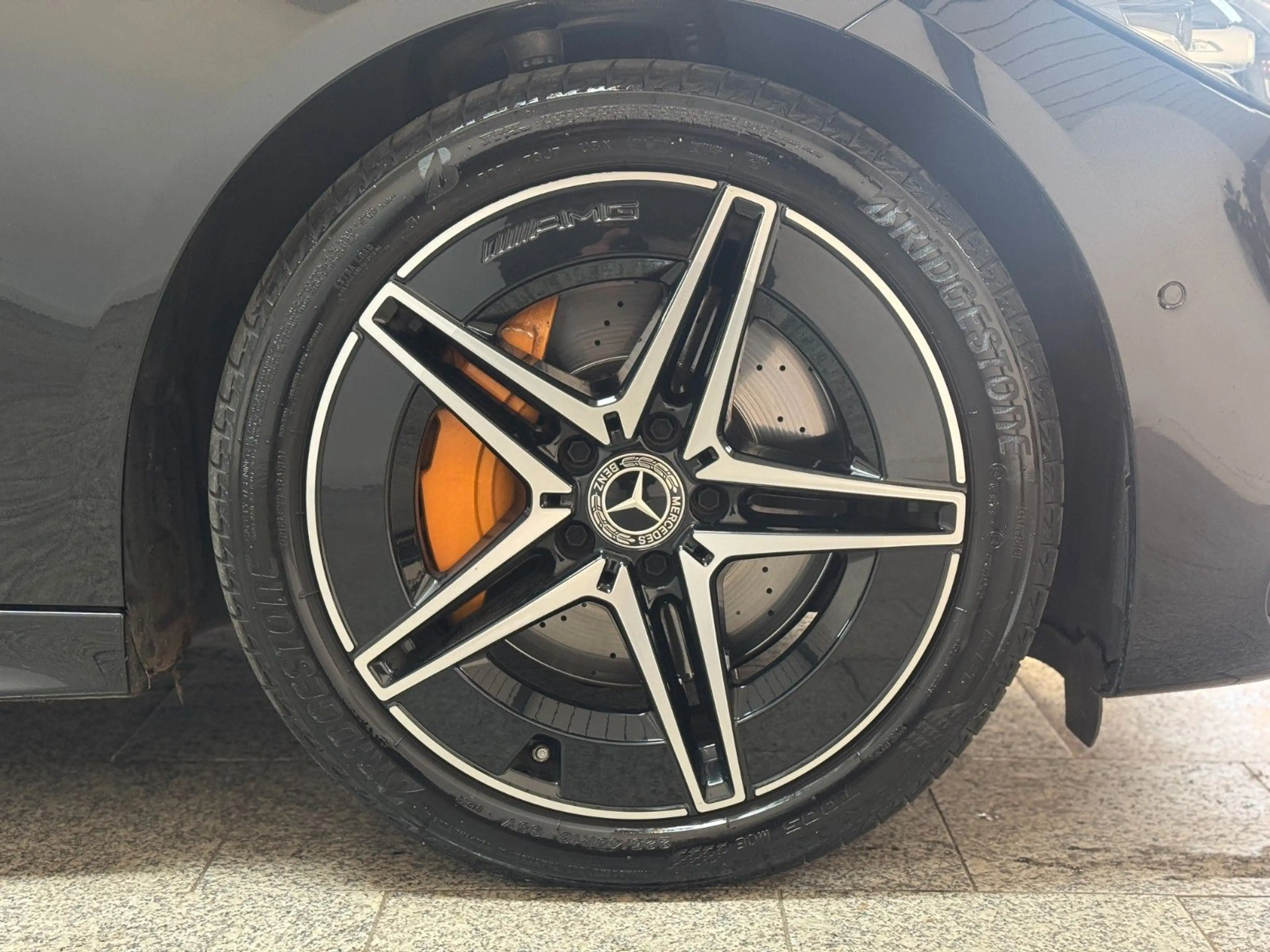 Mercedes-Benz C 200 T 4Matic *AMG*PANO*MBUX*AHK — photo 42