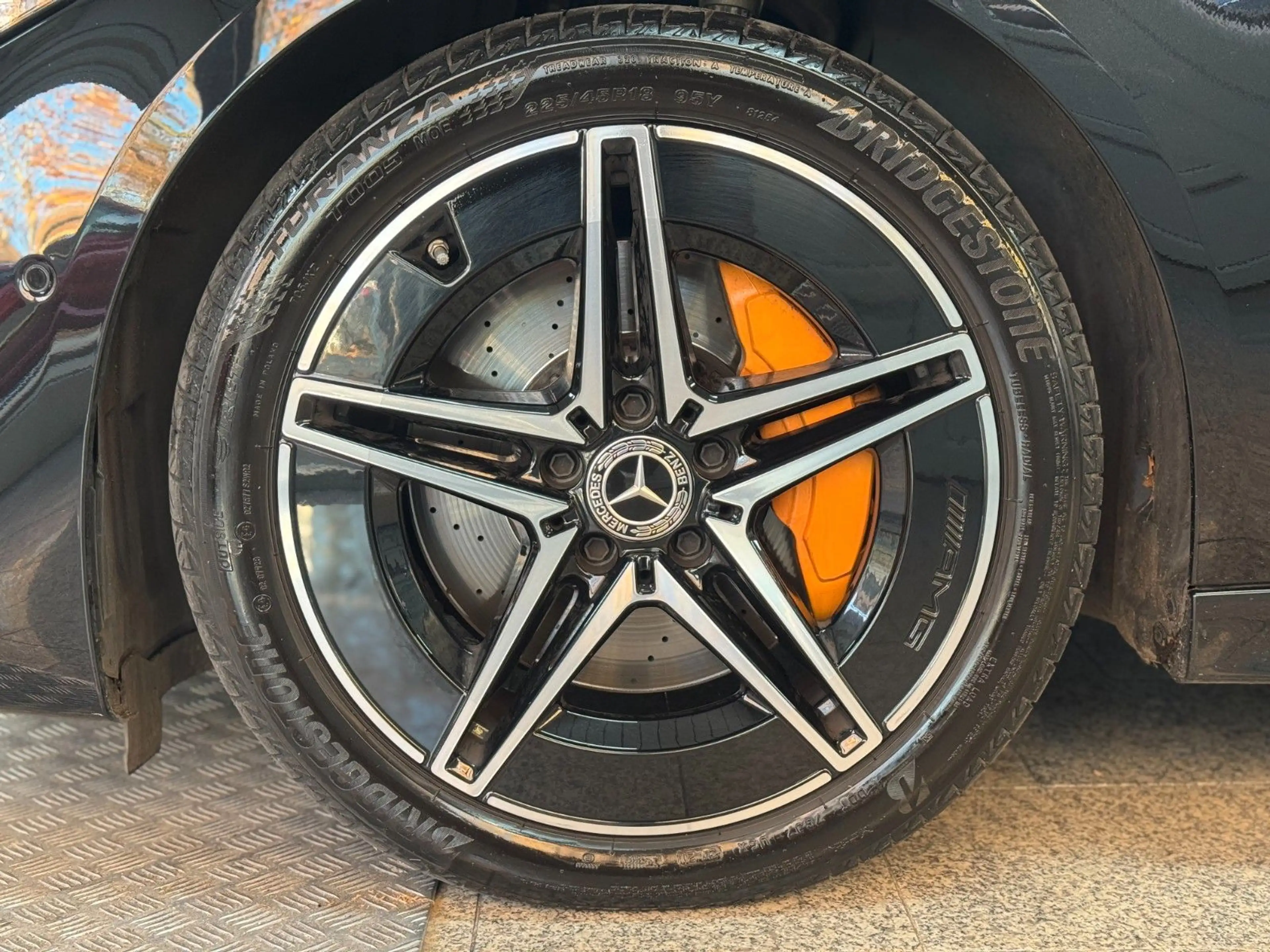 Mercedes-Benz C 200 T 4Matic *AMG*PANO*MBUX*AHK — photo 43
