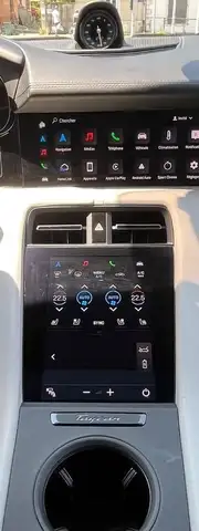 Porsche Taycan view 7