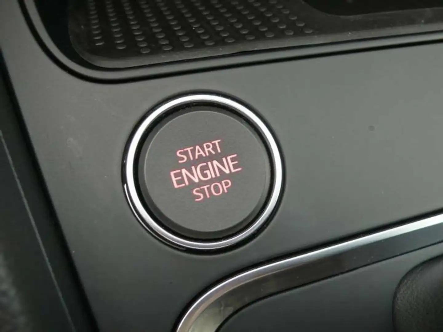 SEAT Ateca STYLE 1.5 TSI 150CV AT7 E6d Gris - 2