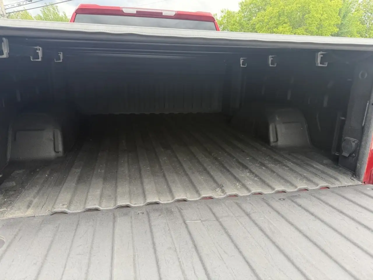 Chevrolet Silverado 1500 photo Chevrolet Silverado 1500