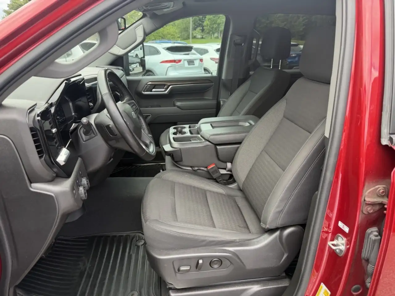 Chevrolet Silverado 1500 photo Chevrolet Silverado 1500