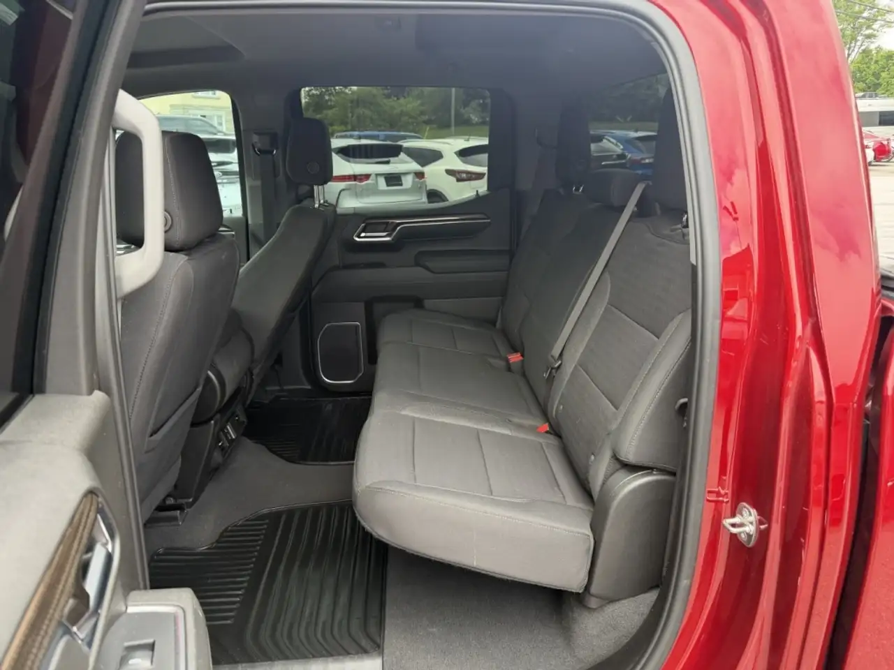Chevrolet Silverado 1500 photo Chevrolet Silverado 1500