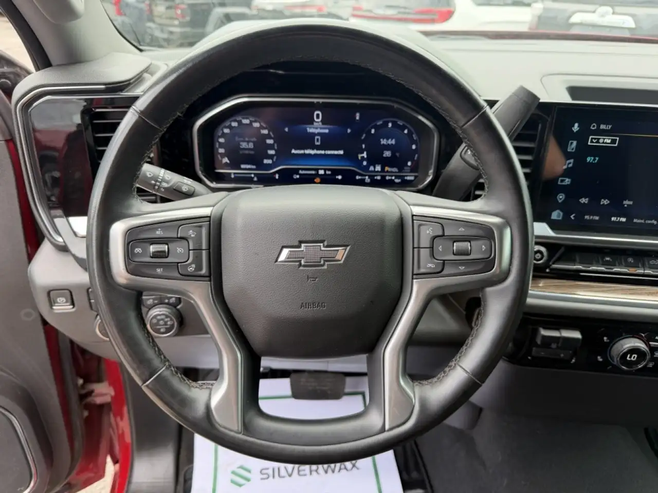 Chevrolet Silverado 1500 photo Chevrolet Silverado 1500
