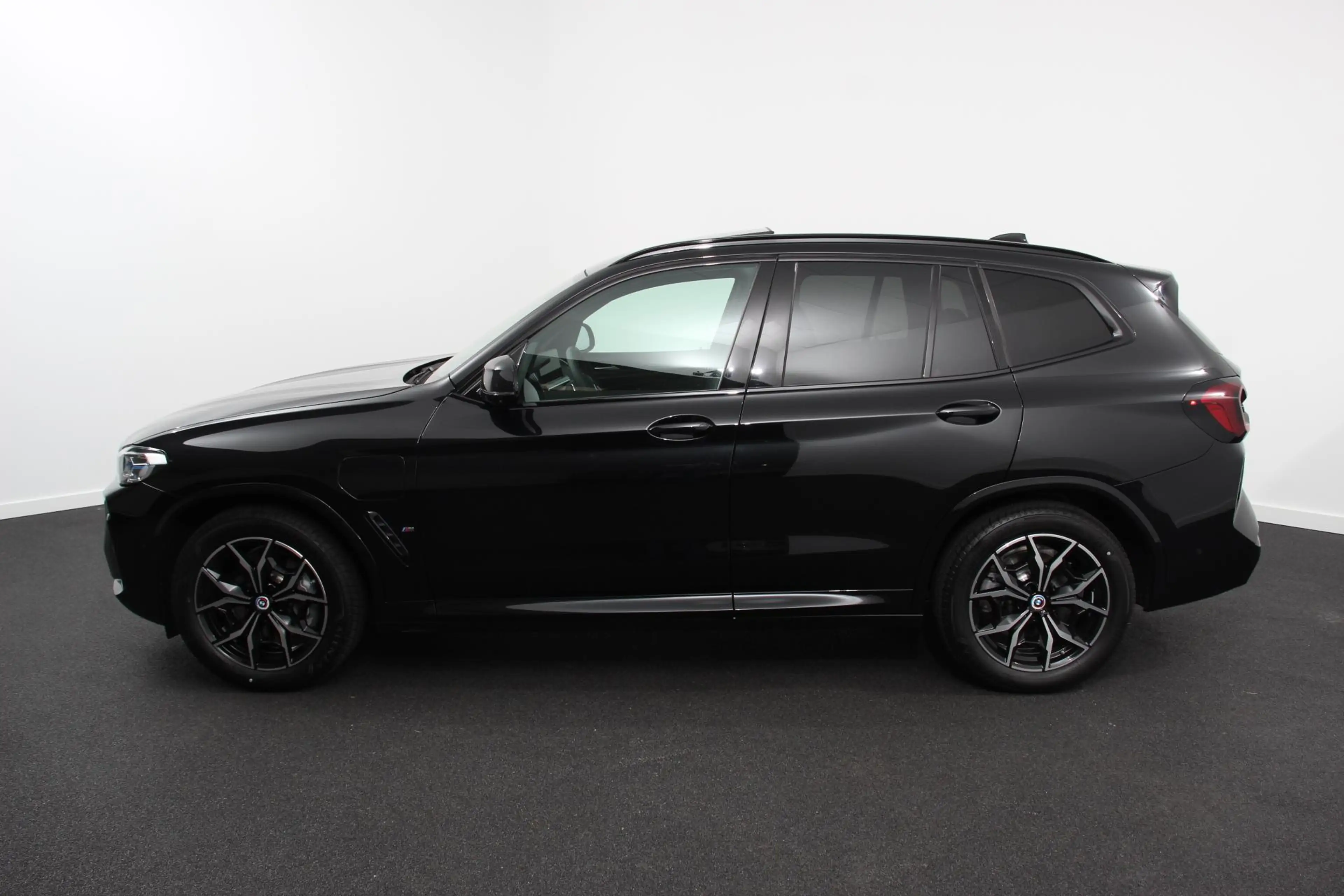 BMW X3 xDrive30e Hybrid M-Sport High Executive Leder Pano — photo 8