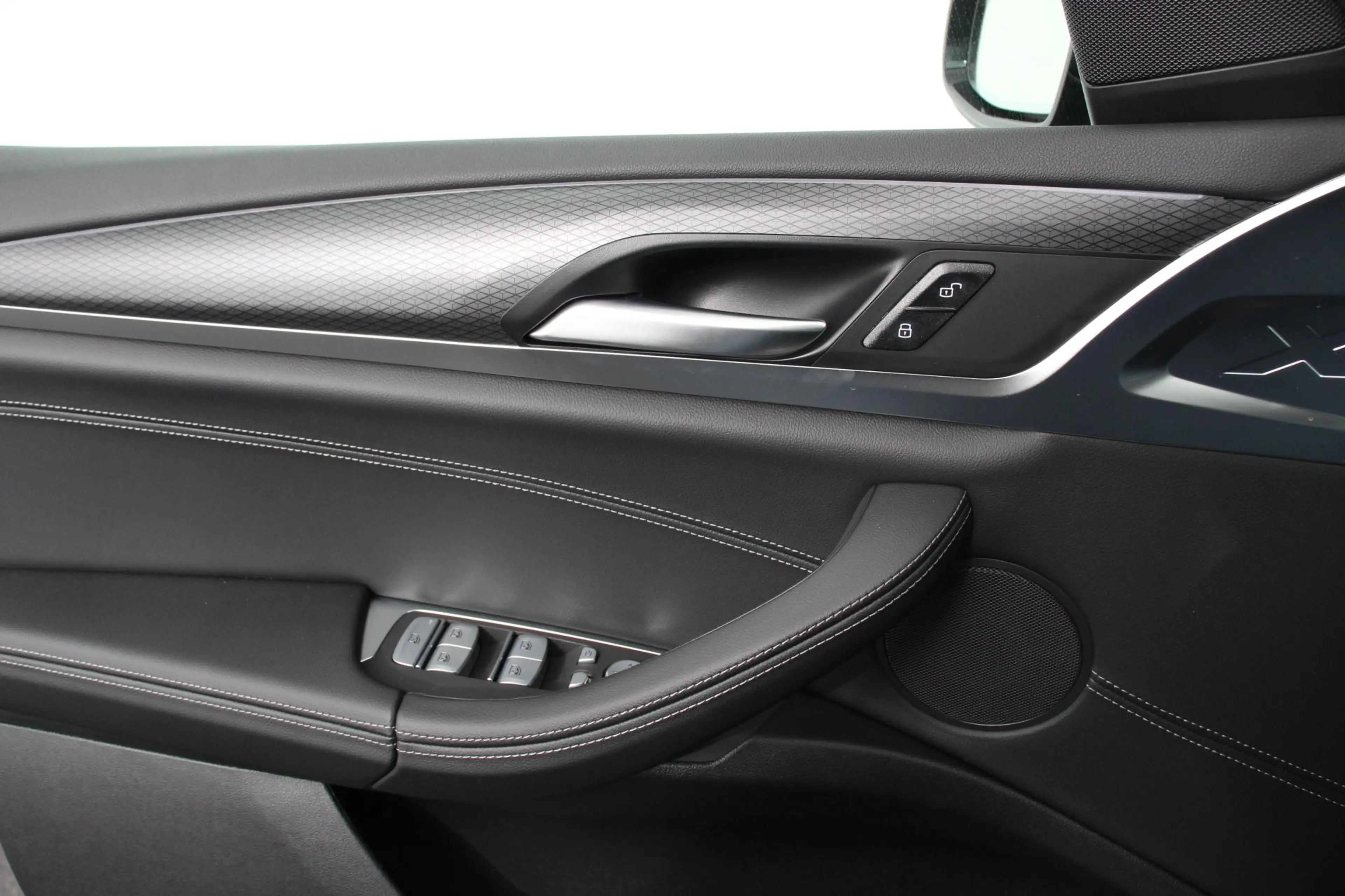 BMW X3 xDrive30e Hybrid M-Sport High Executive Leder Pano — photo 11