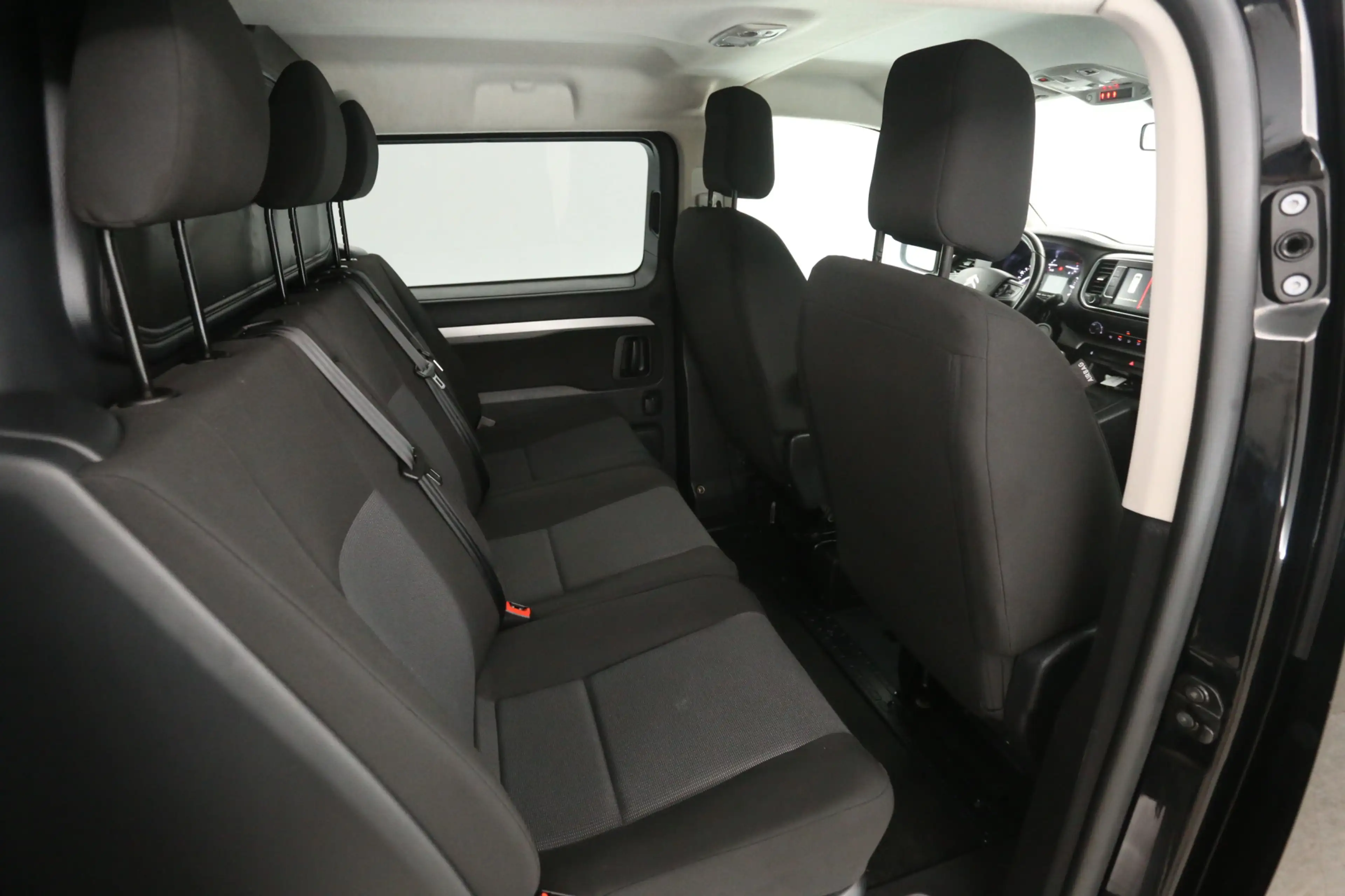 Citroen Jumpy 2.0 BlueHDI 144PK L3H1 | Dubbele Cabine | Airco | — photo 3