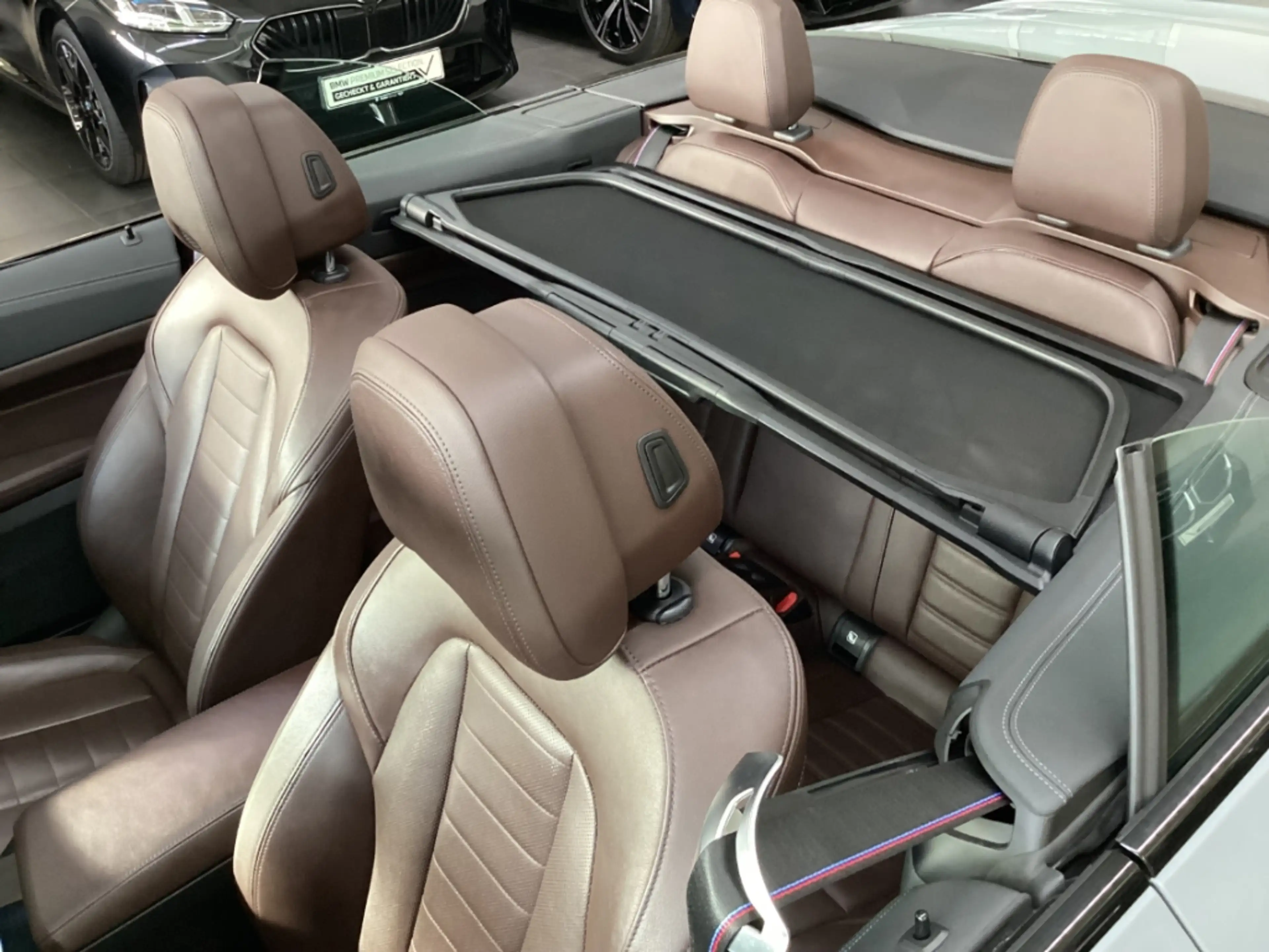 BMW 440 A xDrive Cabrio Sportpaket AD AHK-klappbar AHK Nav — photo 9