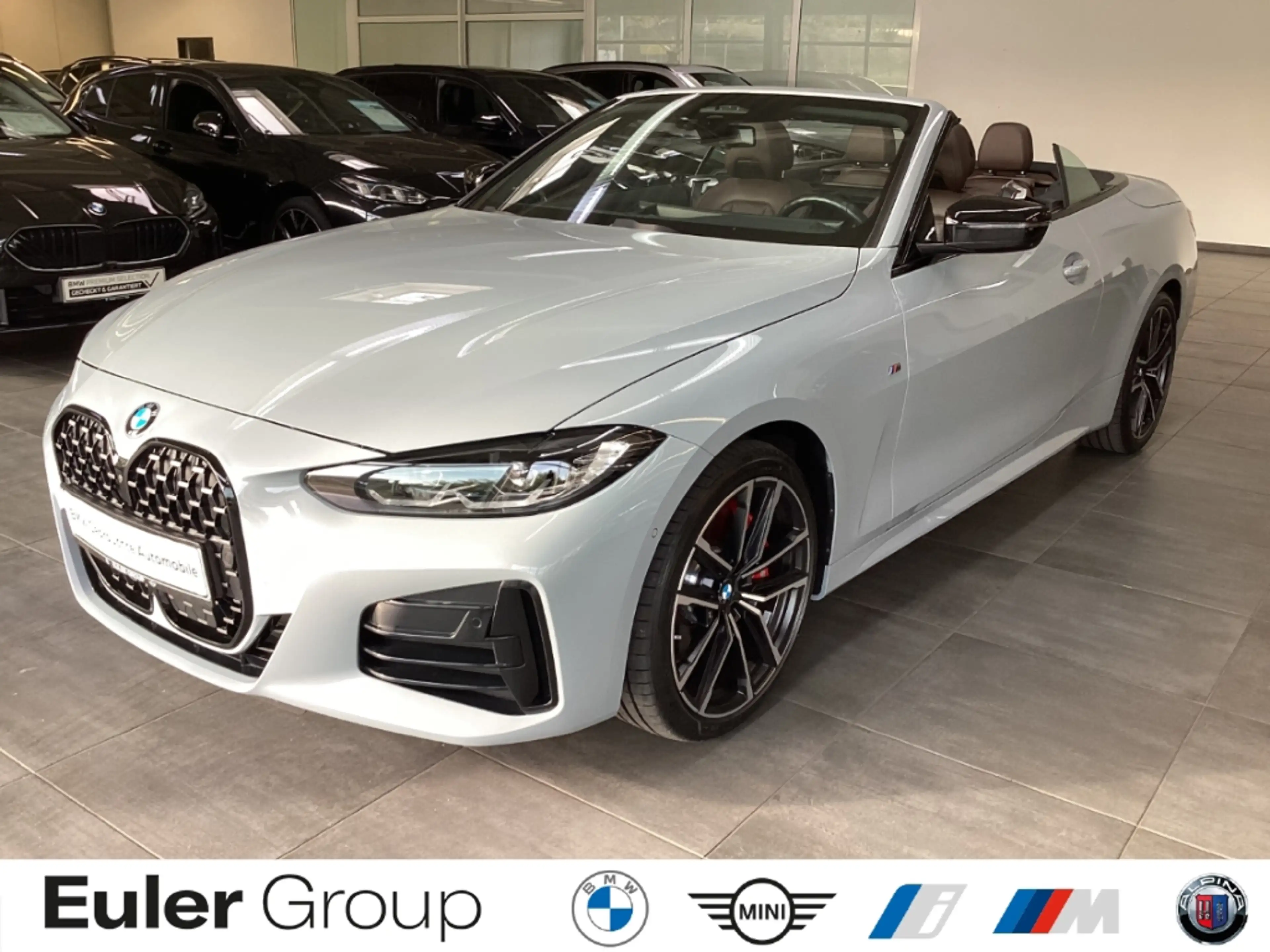 BMW 440 A xDrive Cabrio Sportpaket AD AHK-klappbar AHK Nav