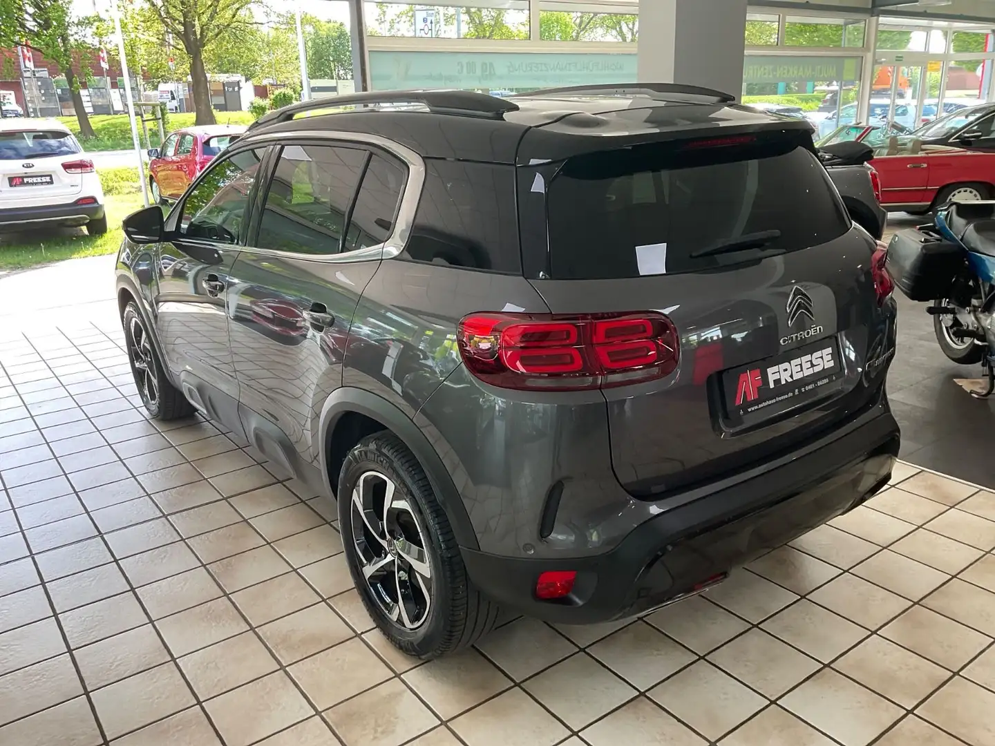 Citroen C5 Aircross Feel Grau - 2