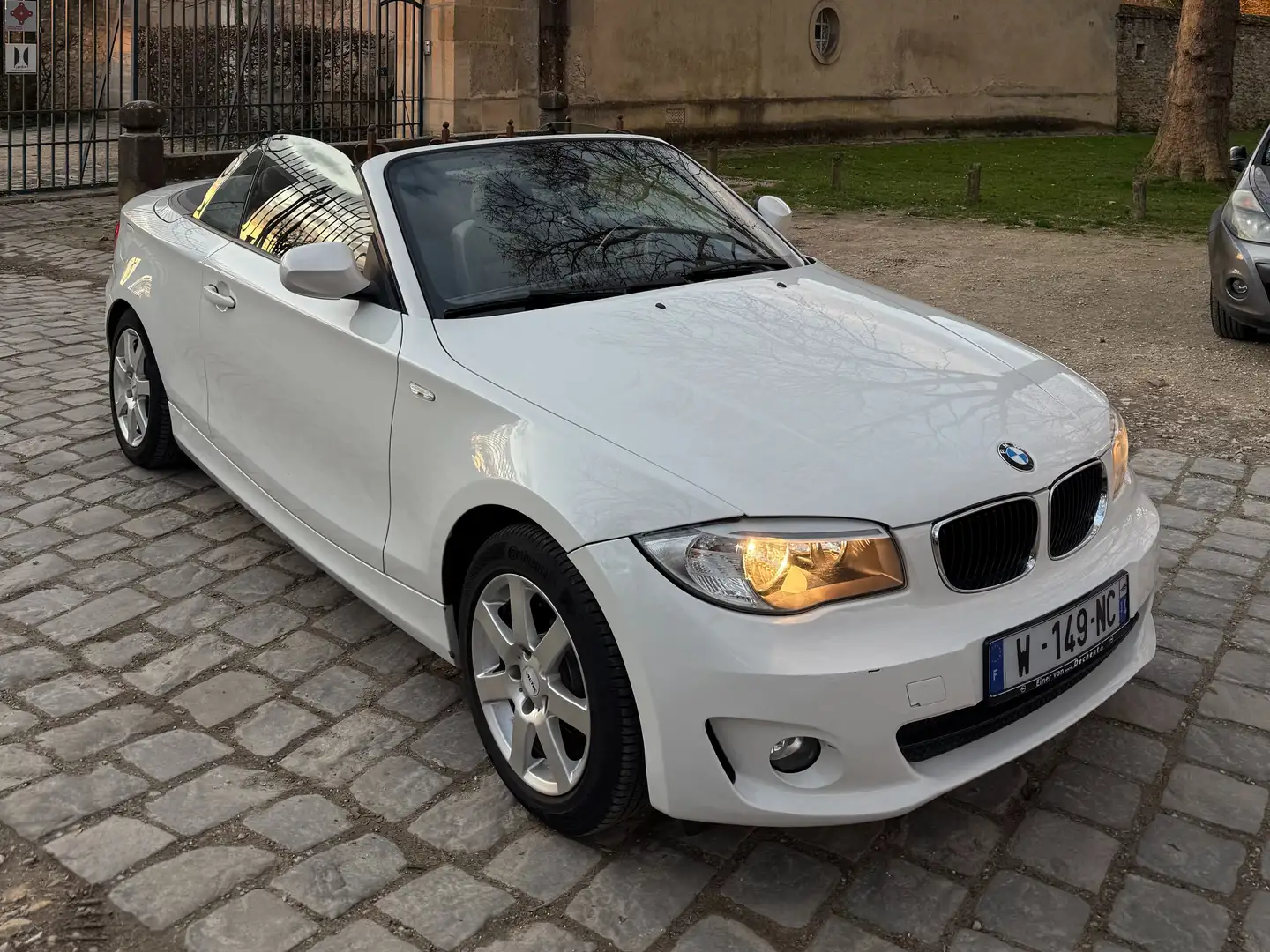 BMW 118 SERIE 1 CABRIOLET Blanc - 1