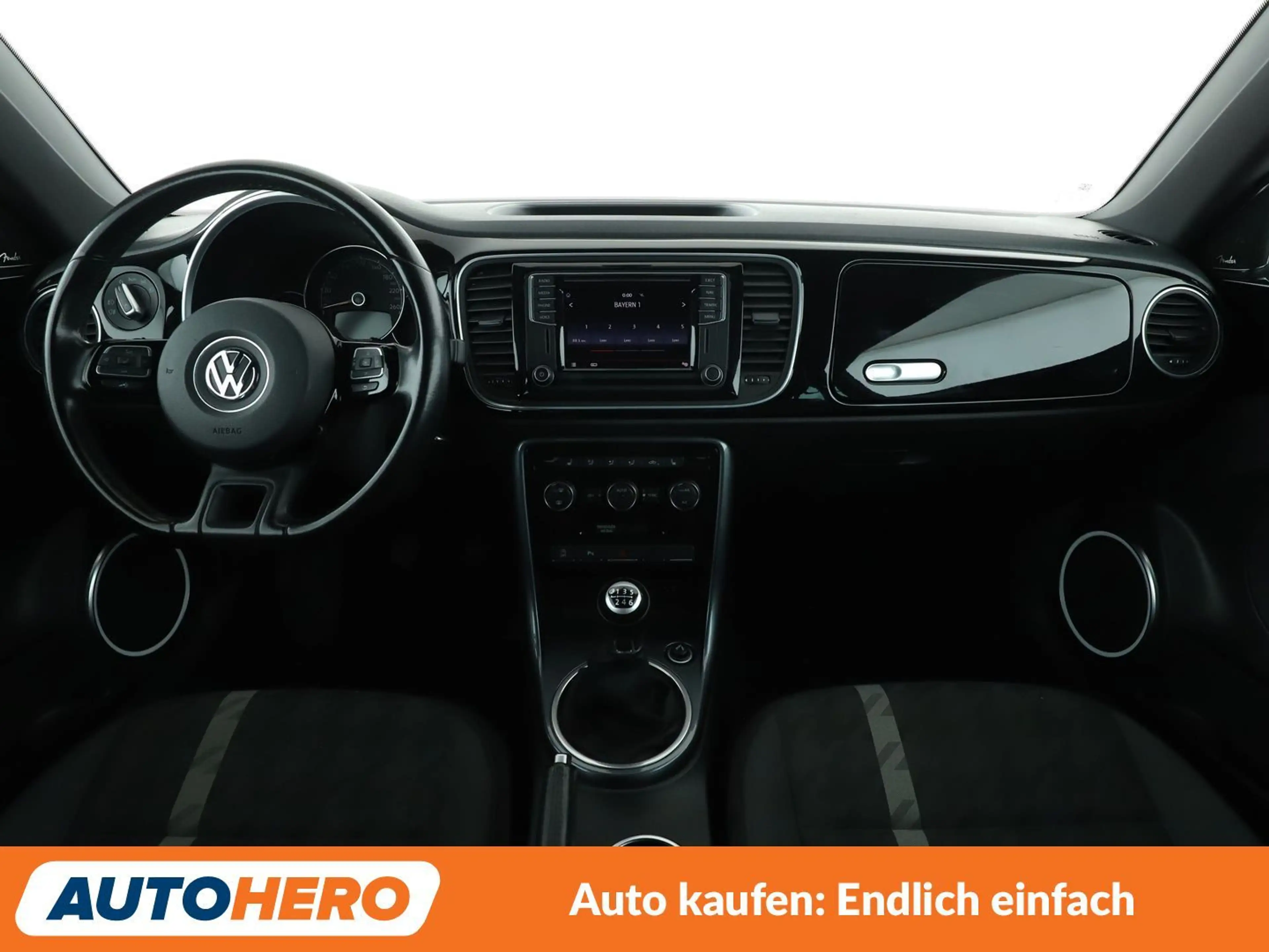 Volkswagen Beetle 1.2 TSI Design BMT *NAVI*BI-XENON*TEMPO*PDC* — photo 12