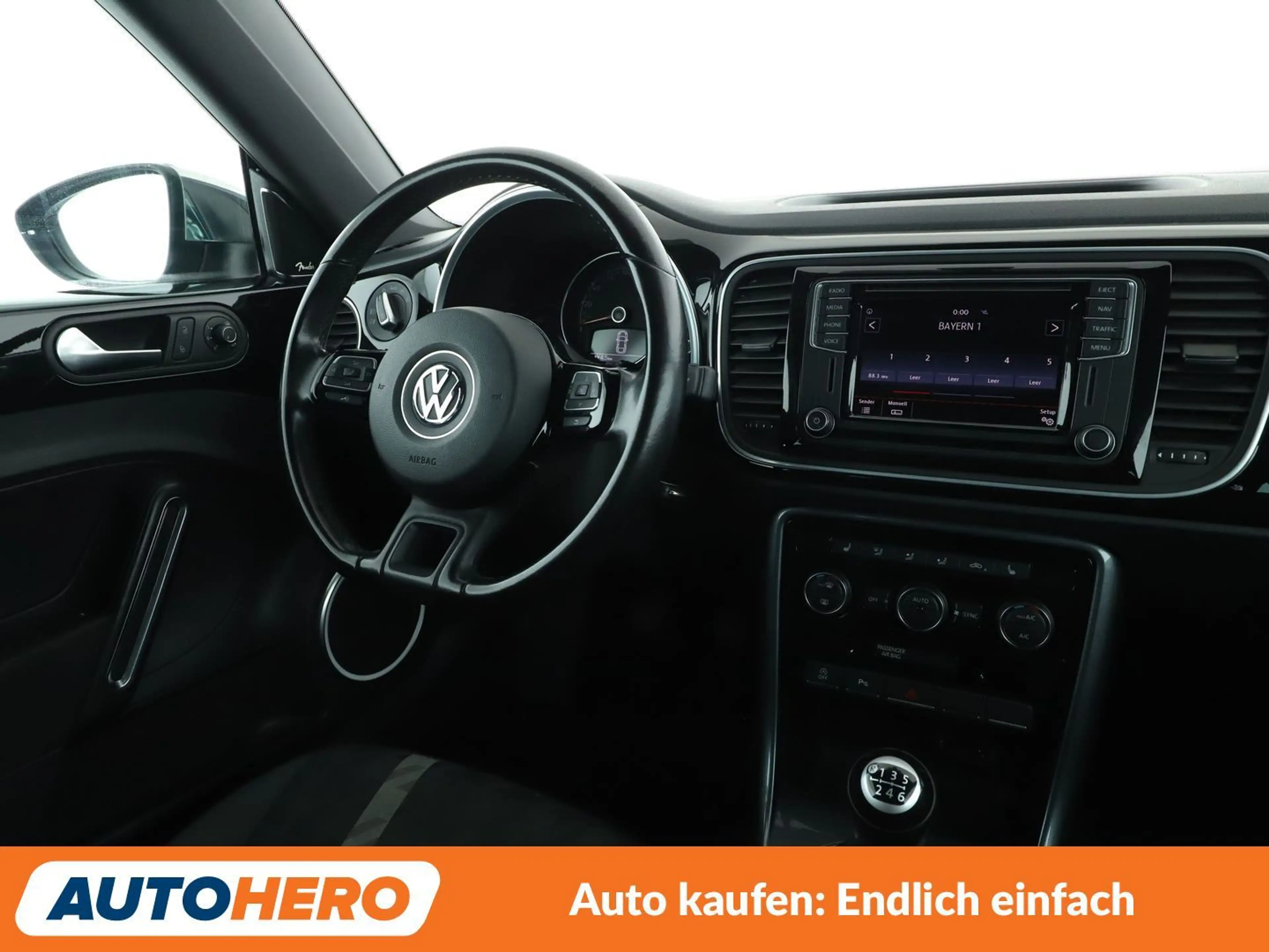 Volkswagen Beetle 1.2 TSI Design BMT *NAVI*BI-XENON*TEMPO*PDC* — photo 13