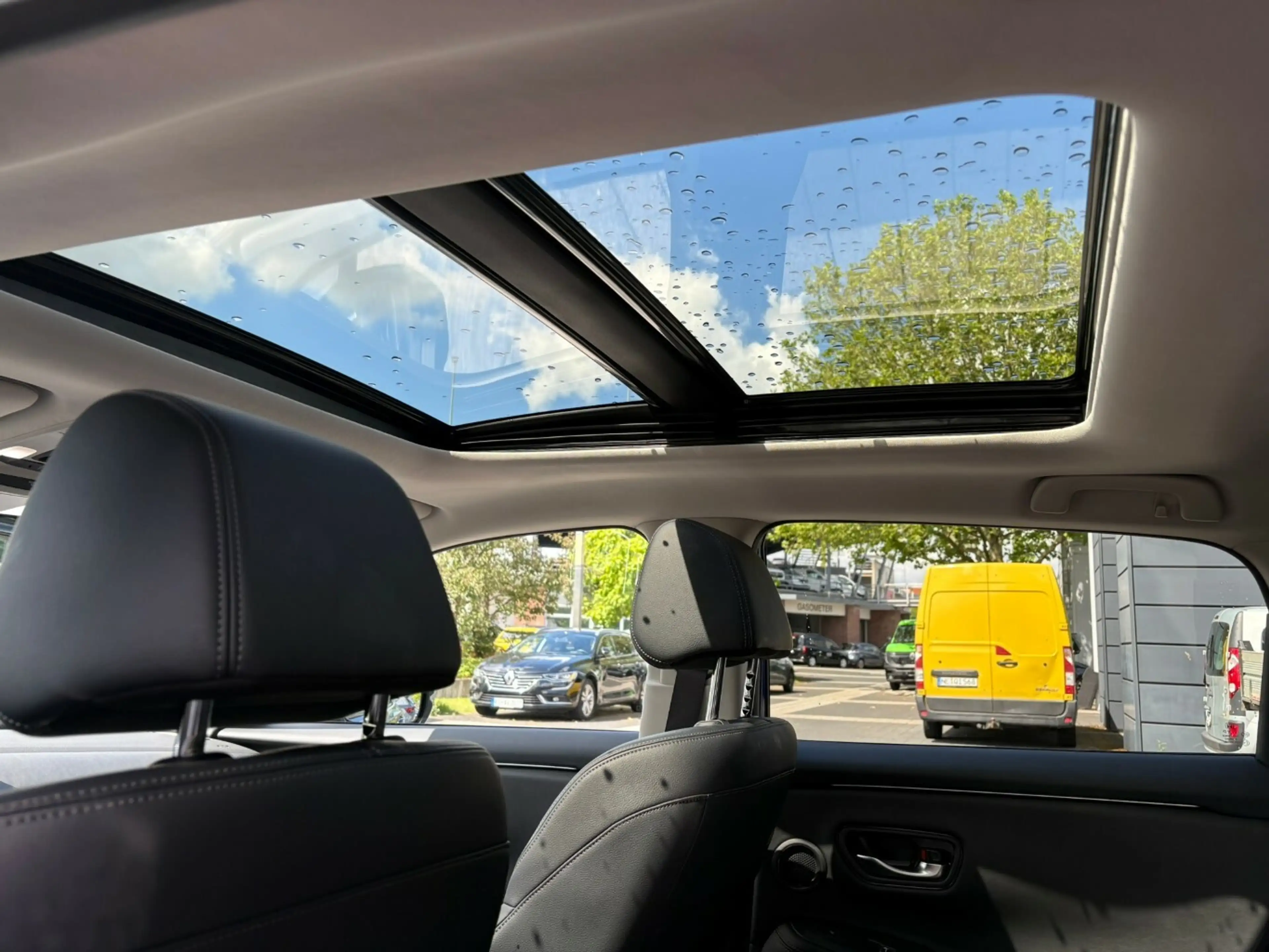 Honda ZR-V 2.0 e:HEV Advance|Pano|Leder|Allwetter — photo 9