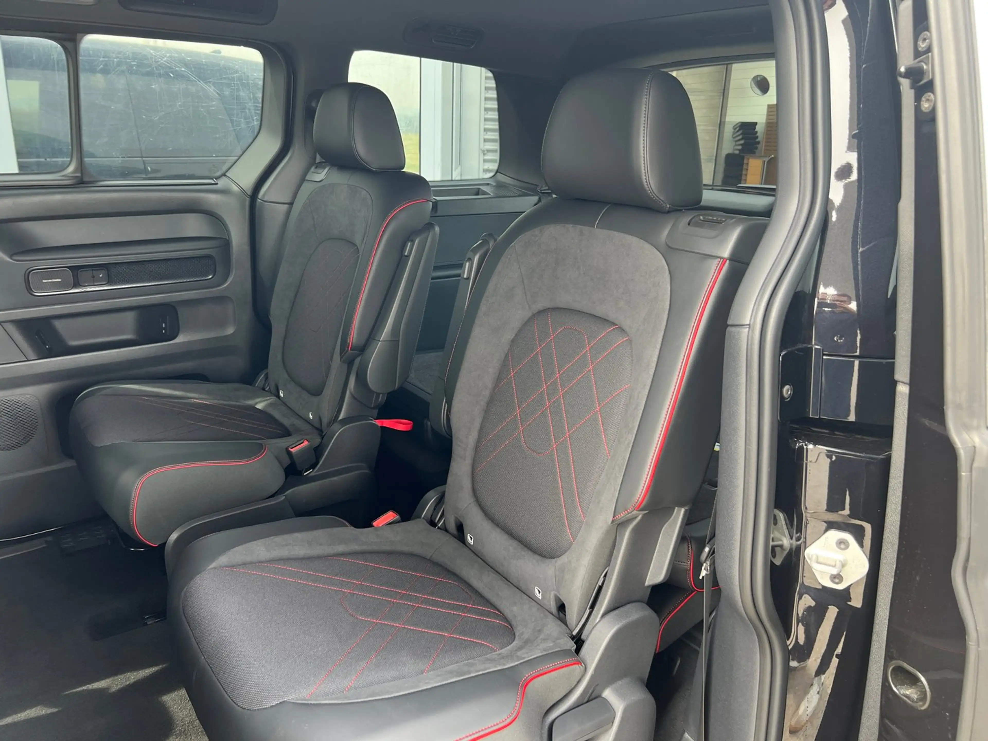 Volkswagen ID. Buzz VW ID. Buzz GTX — photo 10