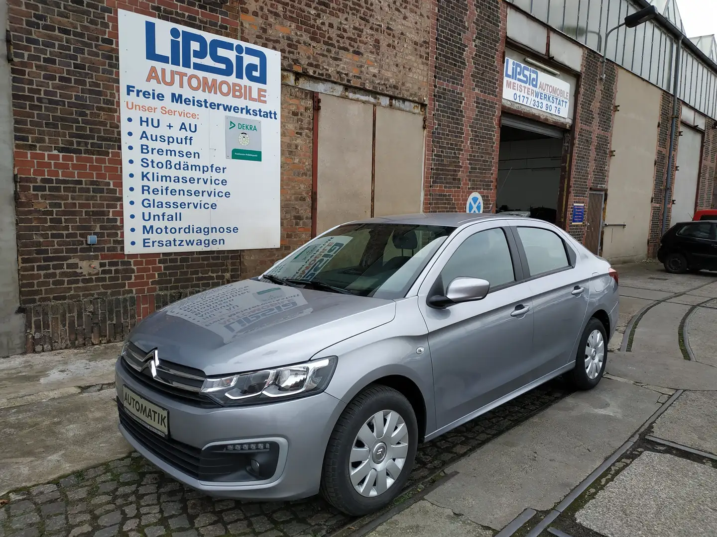 Citroen C-Elysée 1.6 Automatik/ TÜV NEU/ 8-fach bereift/Sitzheiz - 1