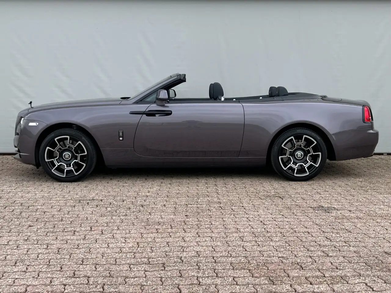 Rolls-Royce Dawn