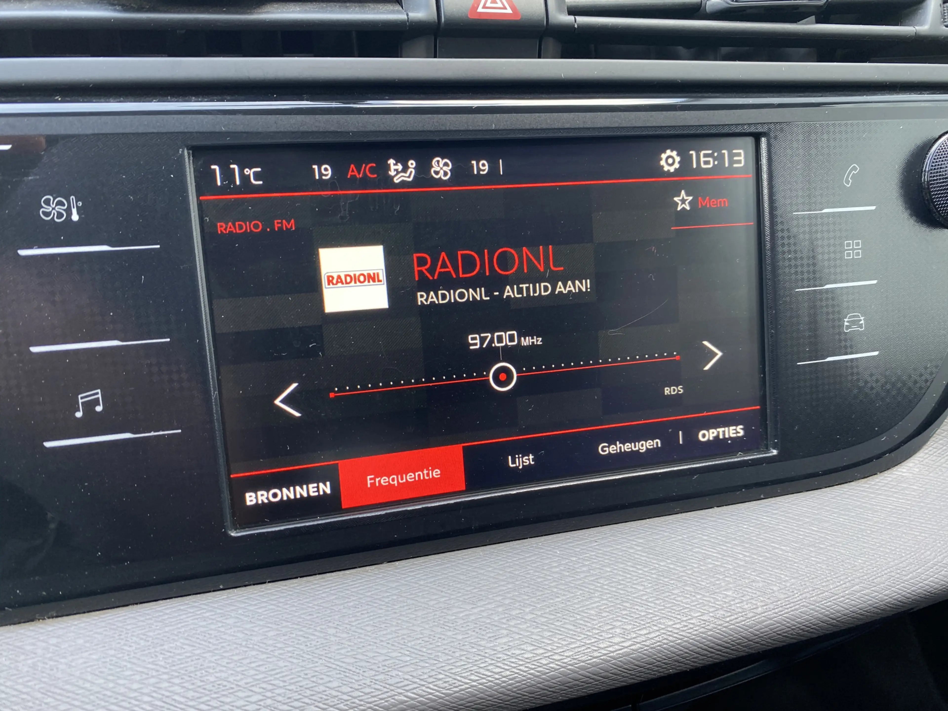 Citroen Grand C4 Picasso 1.2 PureTech Start Clima, Pano, CC, PDC, LM, Trekh — photo 14
