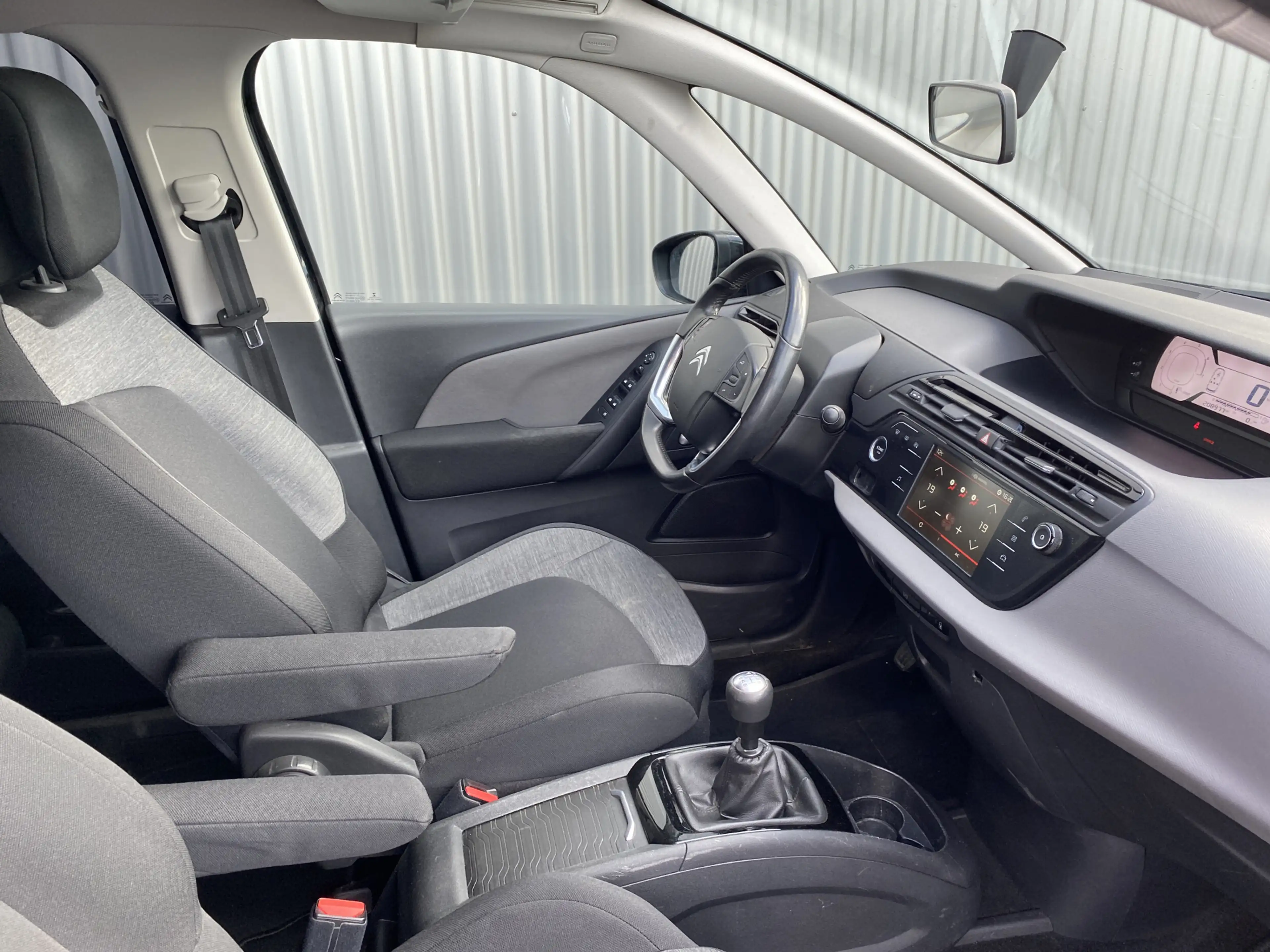 Citroen Grand C4 Picasso 1.2 PureTech Start Clima, Pano, CC, PDC, LM, Trekh — photo 18