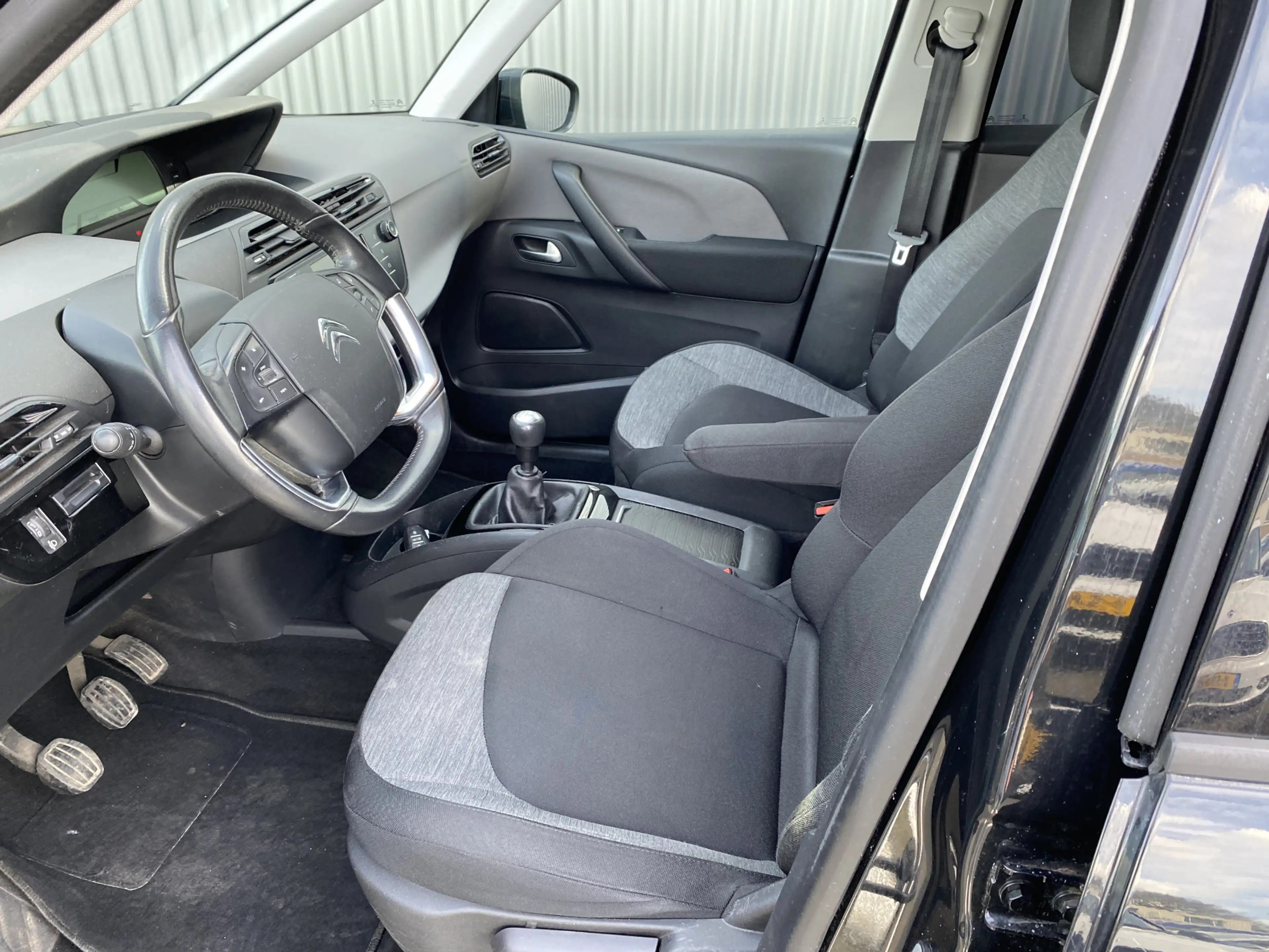 Citroen Grand C4 Picasso 1.2 PureTech Start Clima, Pano, CC, PDC, LM, Trekh — photo 3