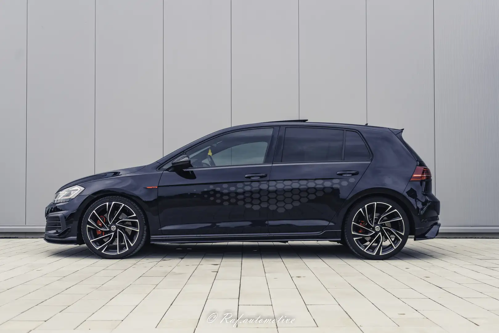 Volkswagen Golf VW GOLF 2.0 TSI GTI TCR (420pk) Black - 2