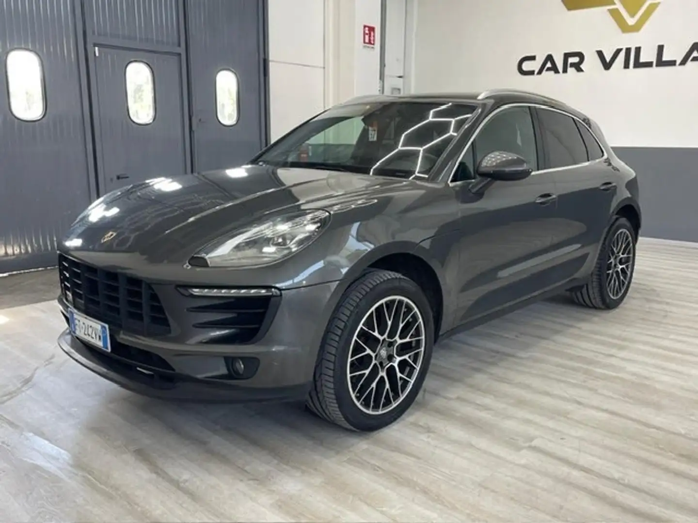 Porsche Macan 2.0 Grigio - 2
