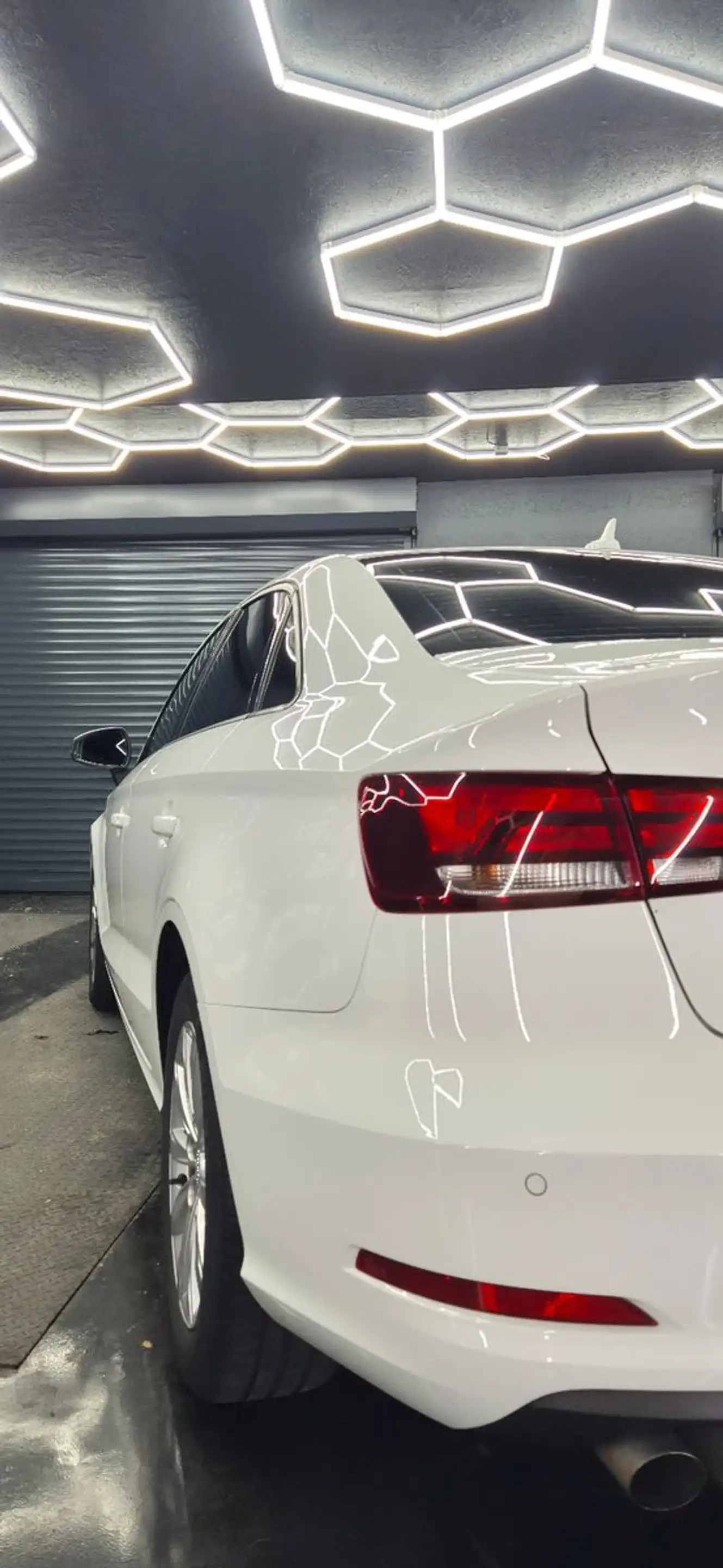 Audi A3 Limousine attraction Navi Shz. Top Gepflegt — photo 13