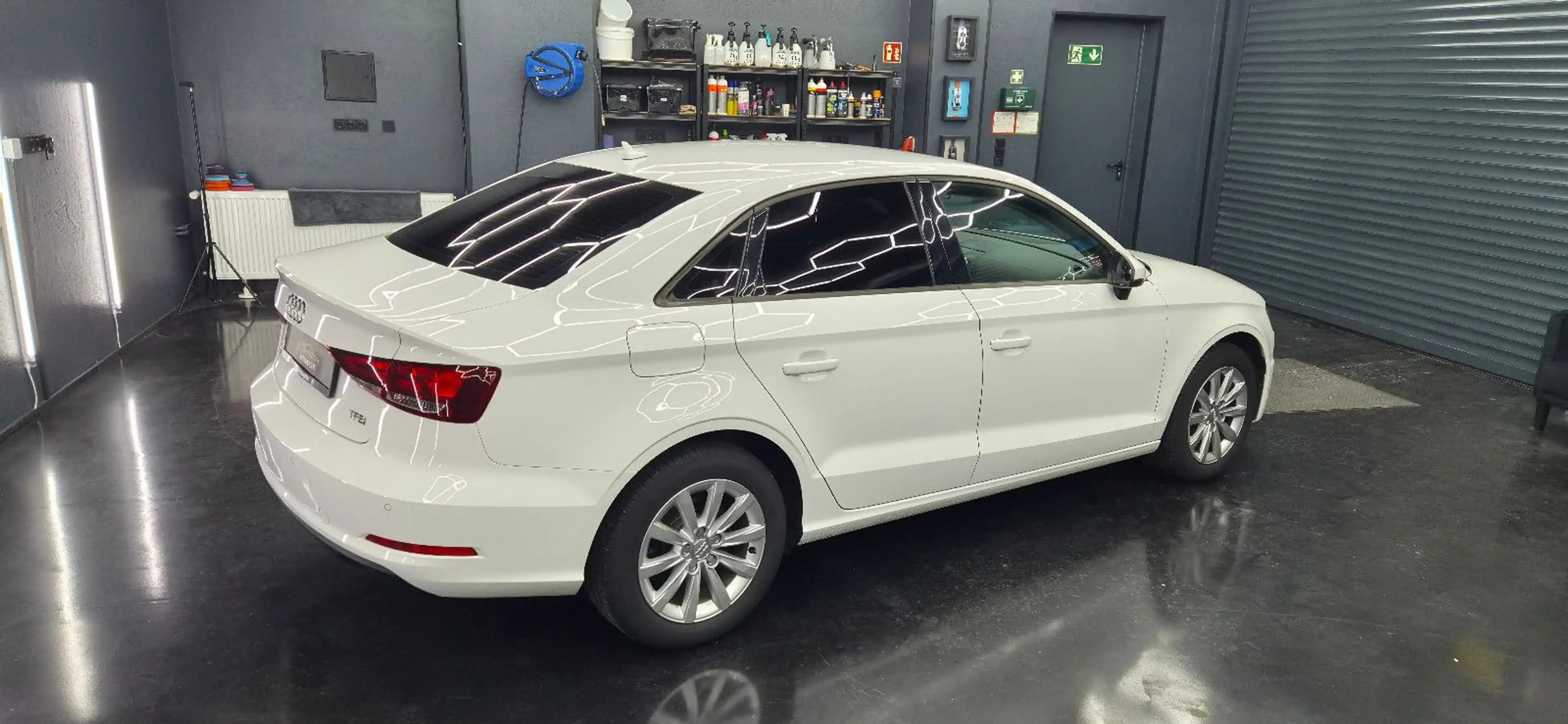 Audi A3 Limousine attraction Navi Shz. Top Gepflegt — photo 10