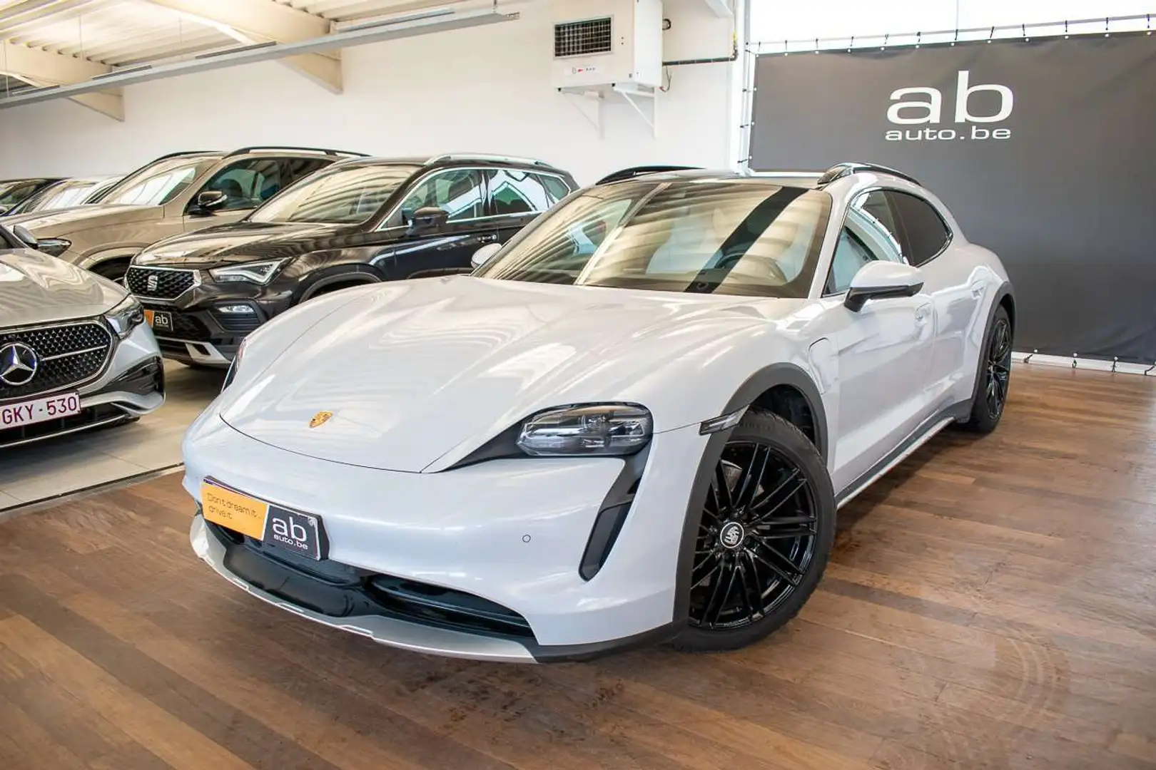 Porsche Taycan 4 CROSS TURISMO, LUCHTVER, BOSE, APPLE/ANDROID,LED Grau - 2