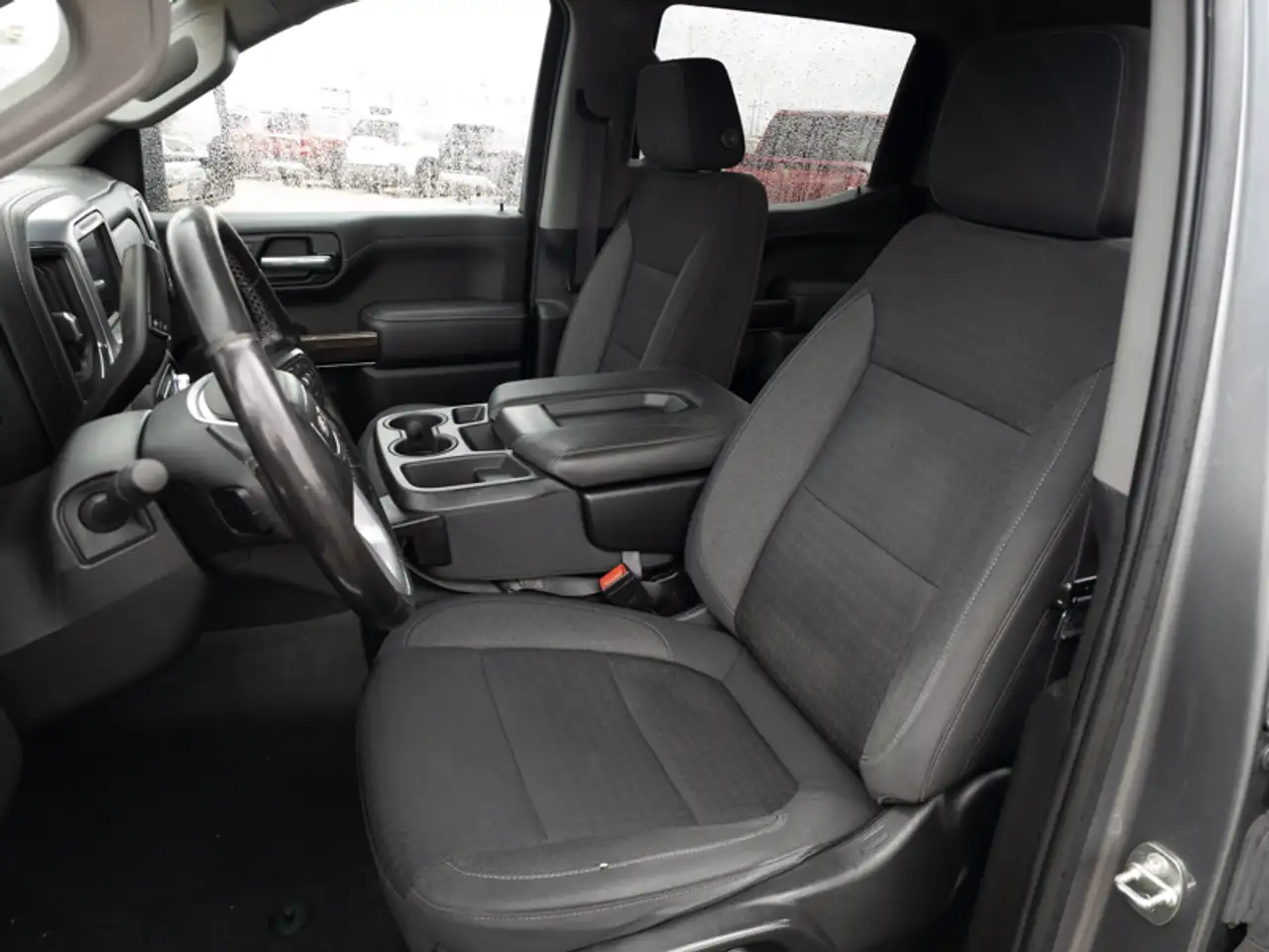 GMC Sierra 1500 снимка GMC Sierra 1500