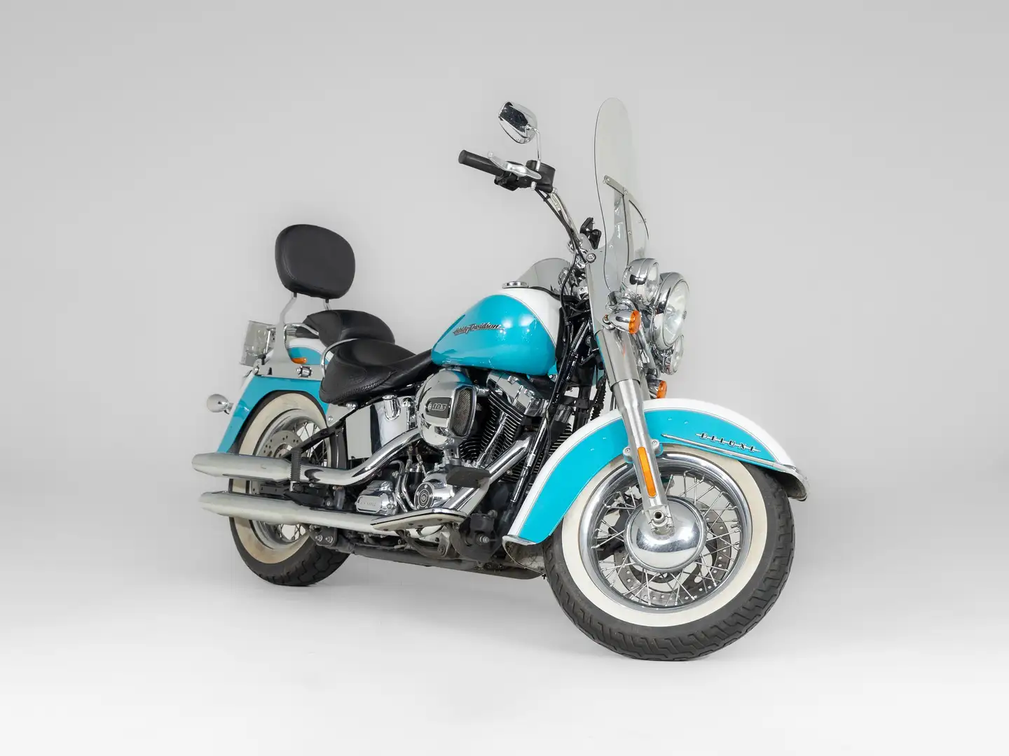 Harley-Davidson FLSTN103 Two-Tone Noir - 1